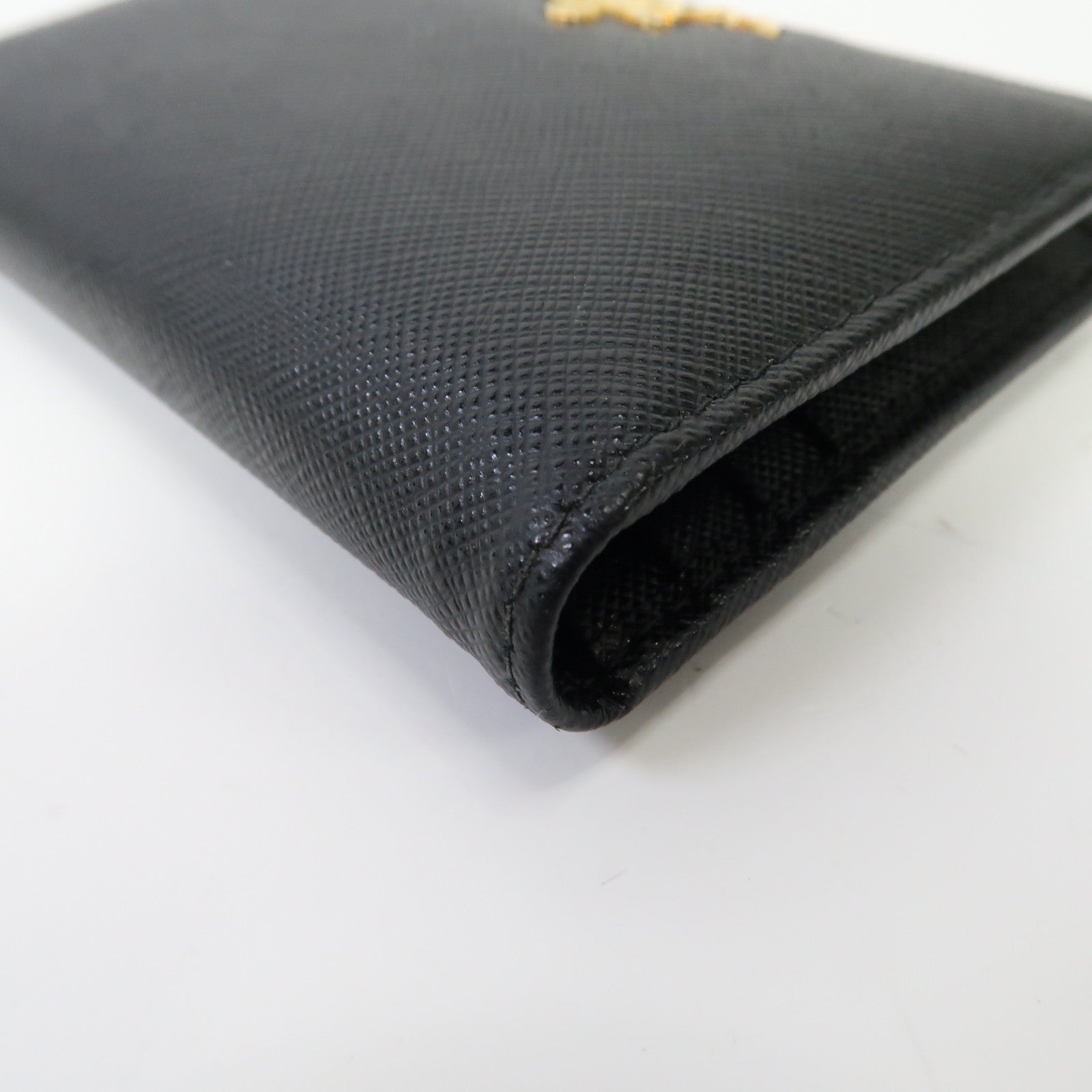 PRADA 牛皮皮革Saffiano Wallet金扣錢包黑色