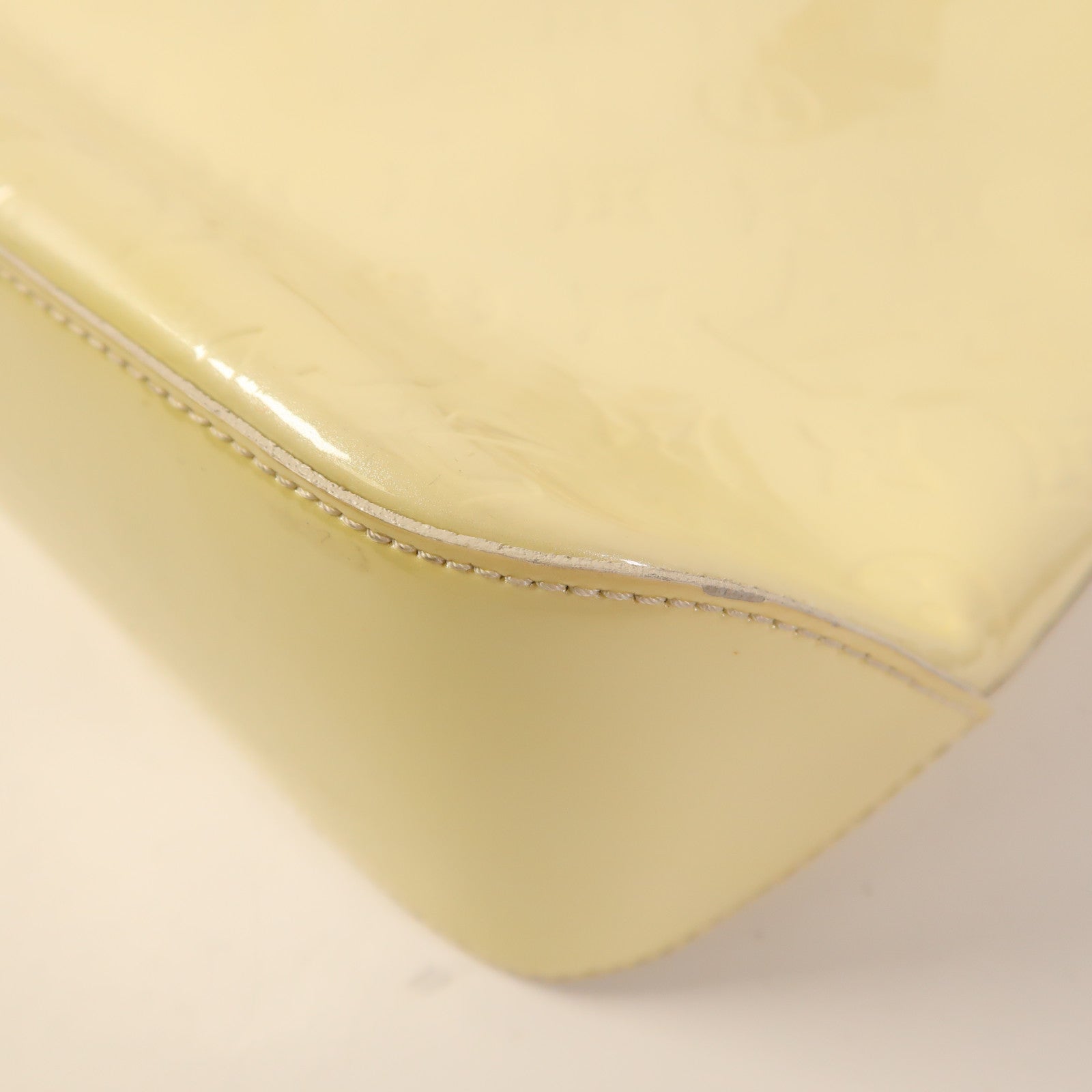 LOUIS VUITTON Vernis Brentwood金扣肩背袋