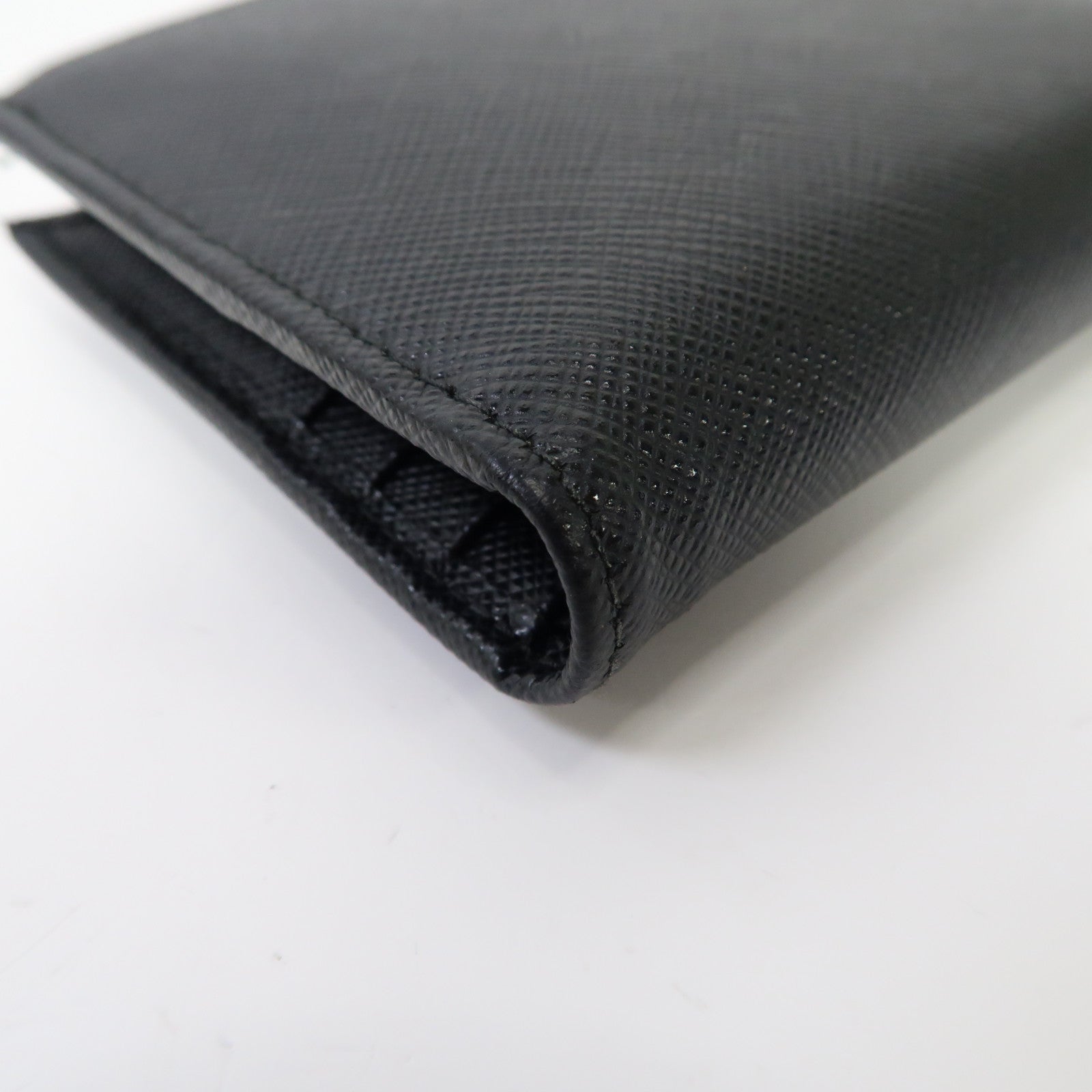 PRADA 牛皮皮革Saffiano Wallet金扣錢包黑色