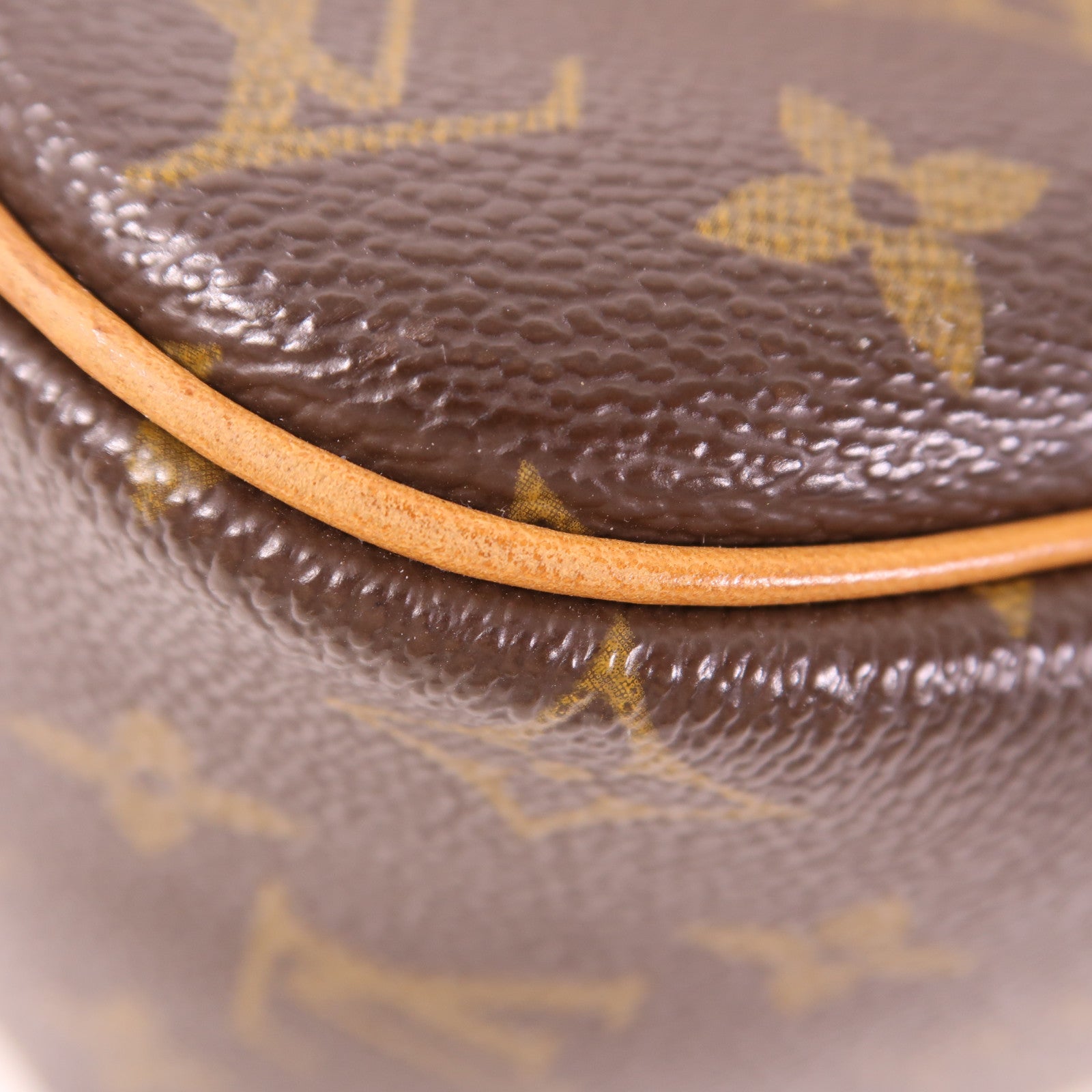 LOUIS VUITTON Monogram Trouville金扣手挽袋