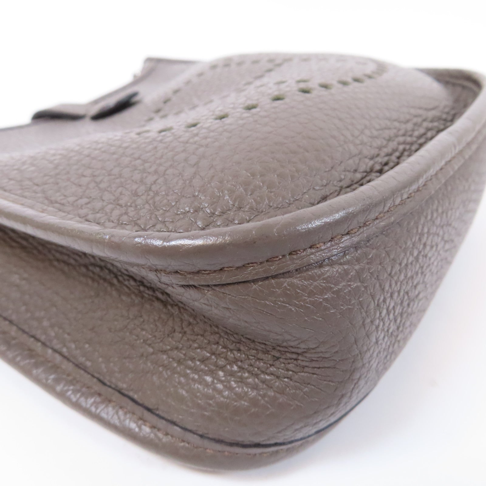 HERMES Clemence皮革Evelyne TPM銀扣肩背袋Etain/錫灰色