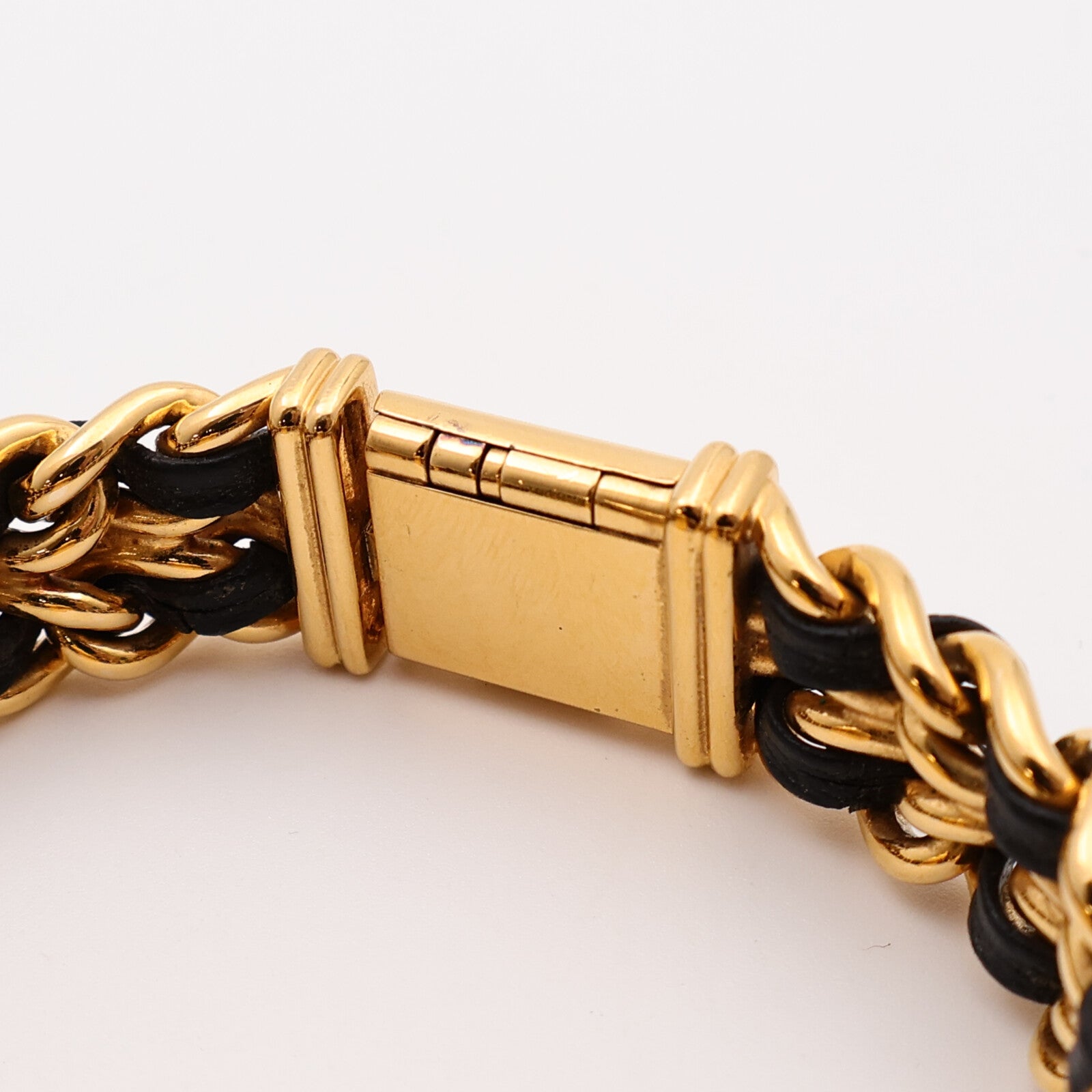 CHANEL Premiere M H0001