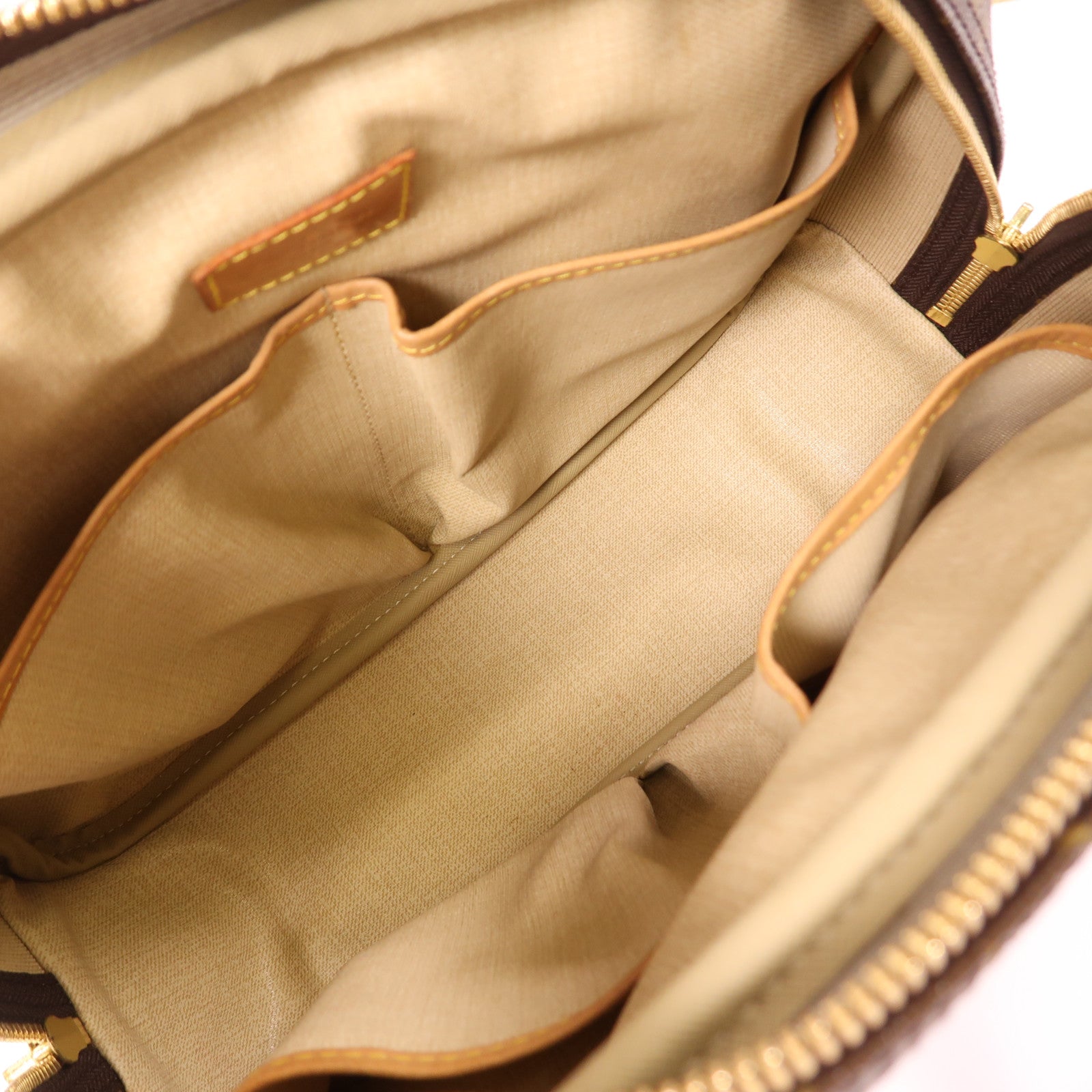 LOUIS VUITTON Monogram Trouville金扣手挽袋