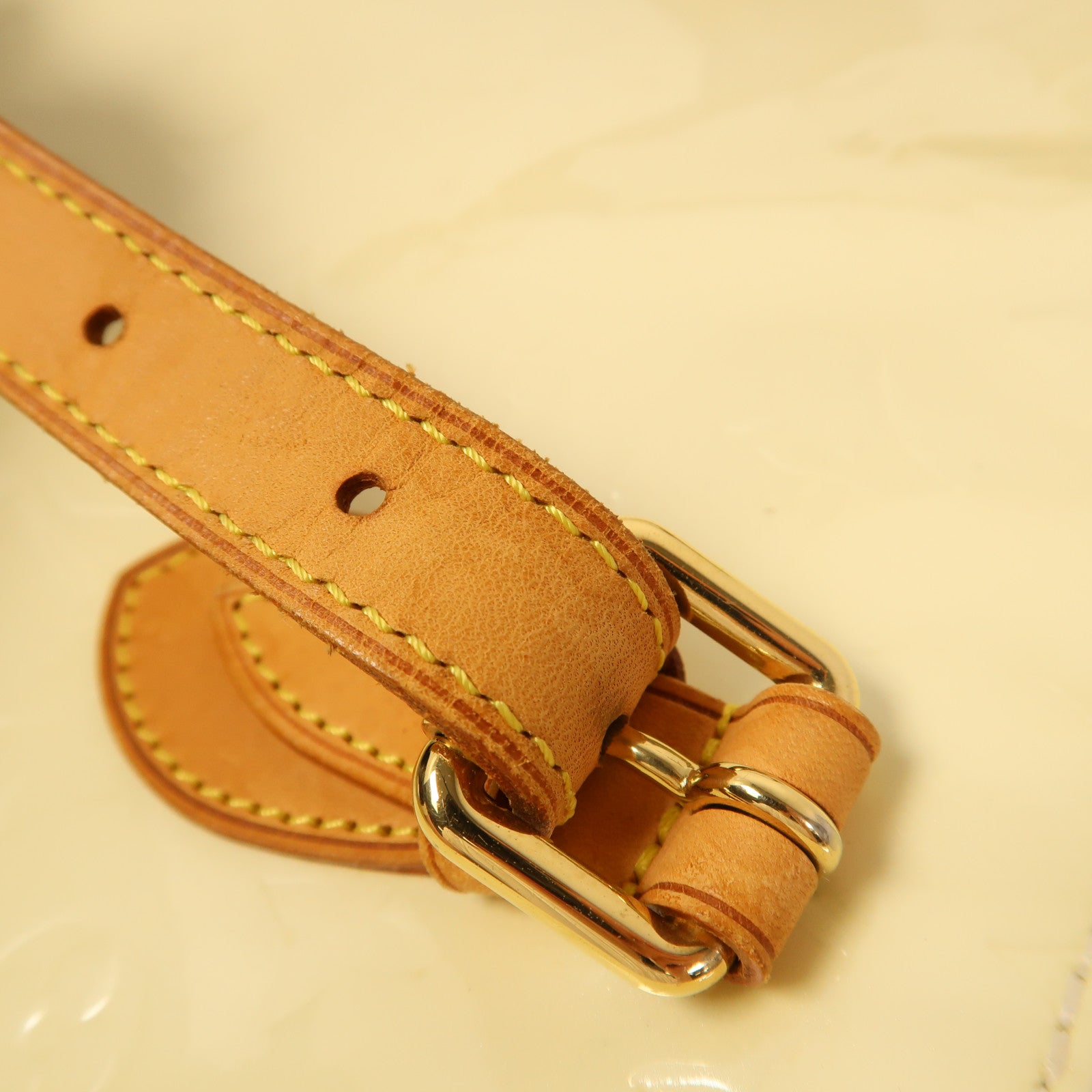 LOUIS VUITTON Vernis Brentwood金扣肩背袋