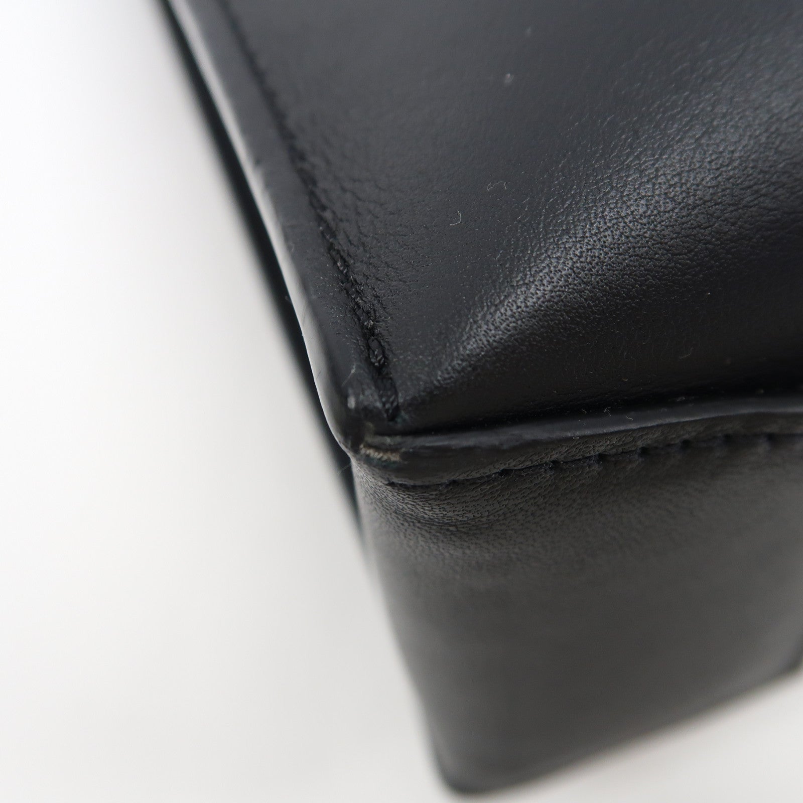 LOEWE 牛皮皮革Buckle Horizontal Tote銀扣肩背袋黑色