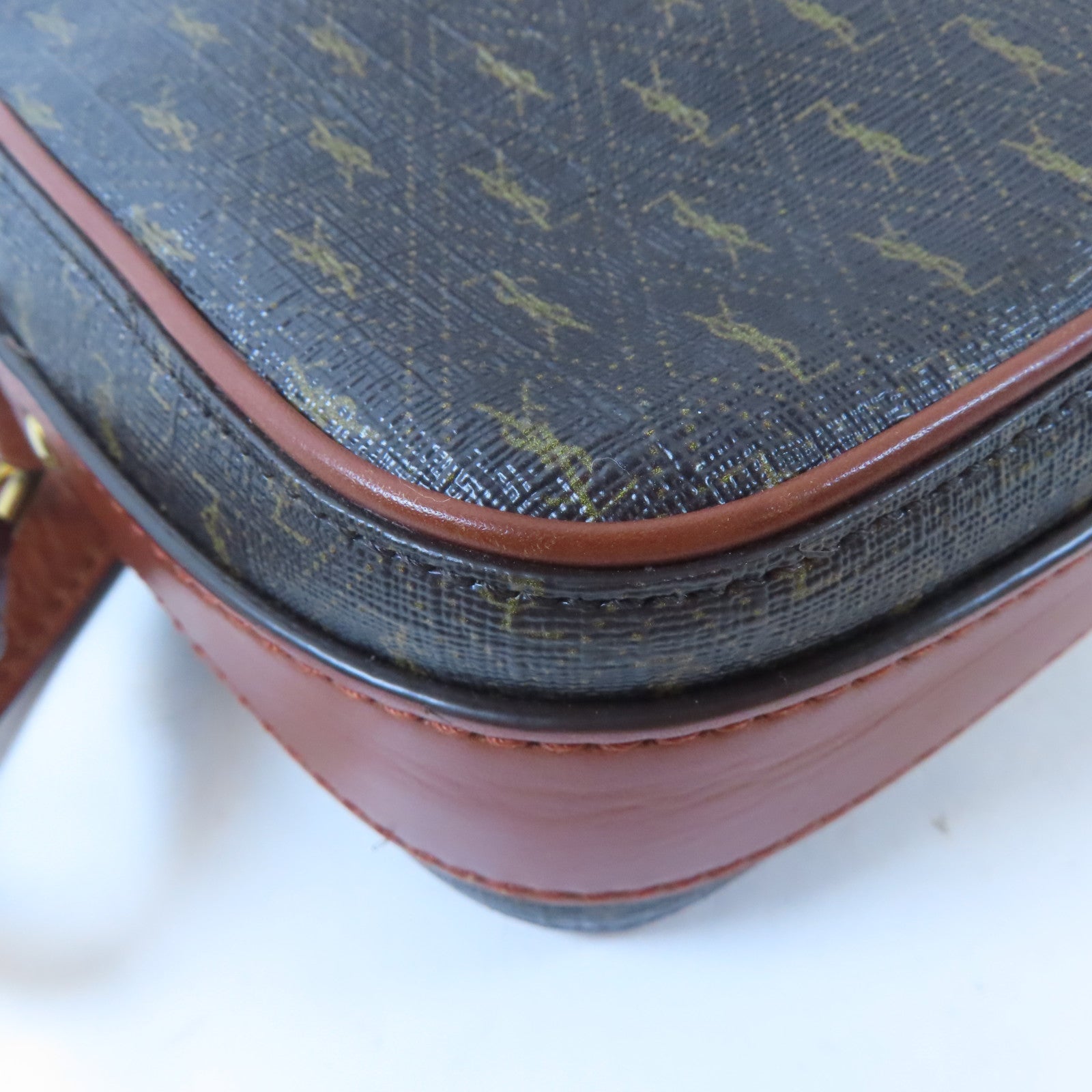 SAINT LAURENT 塗層帆布Camera Bag金扣肩背袋啡色