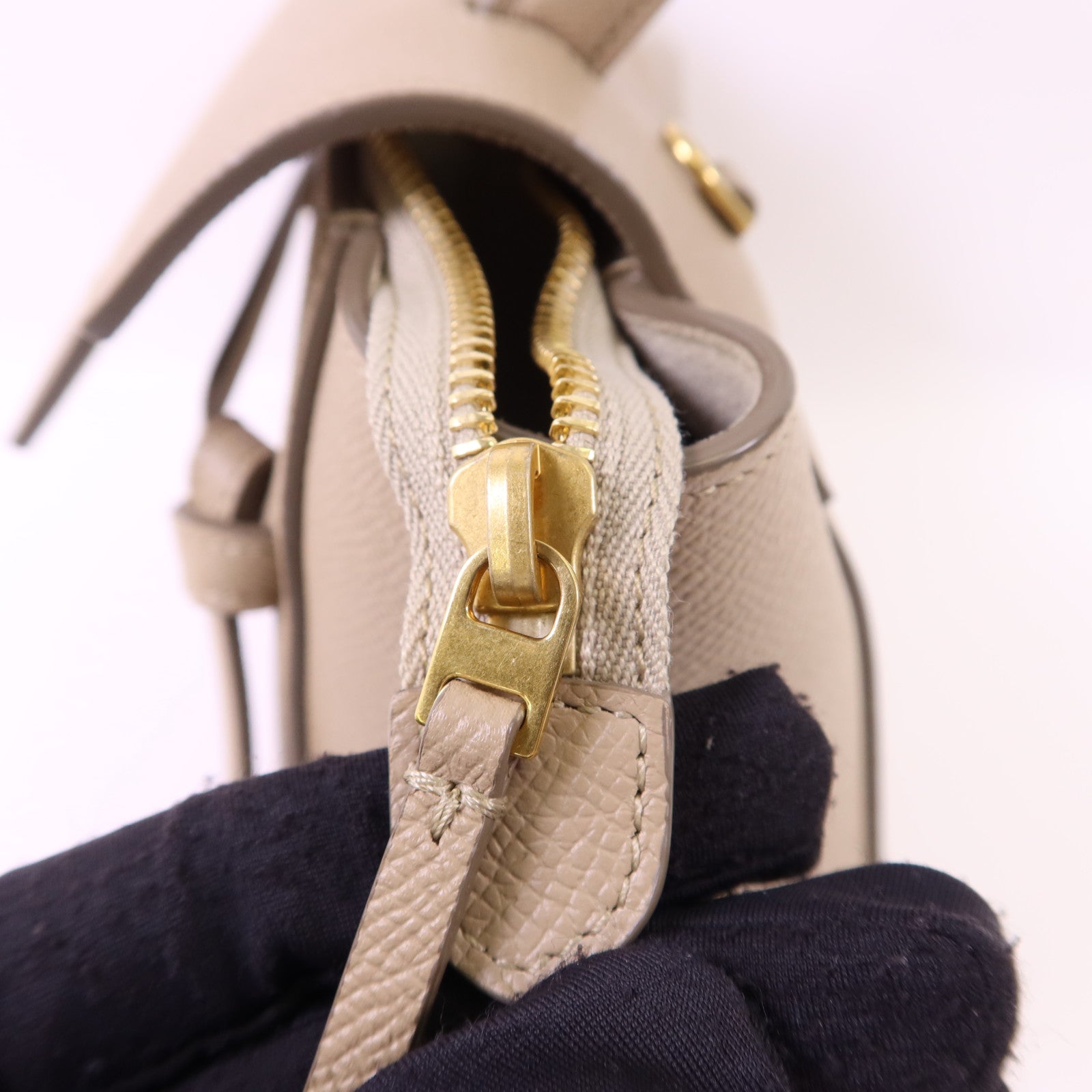 CELINE 牛皮皮革Belt Bag Nano金扣肩背袋