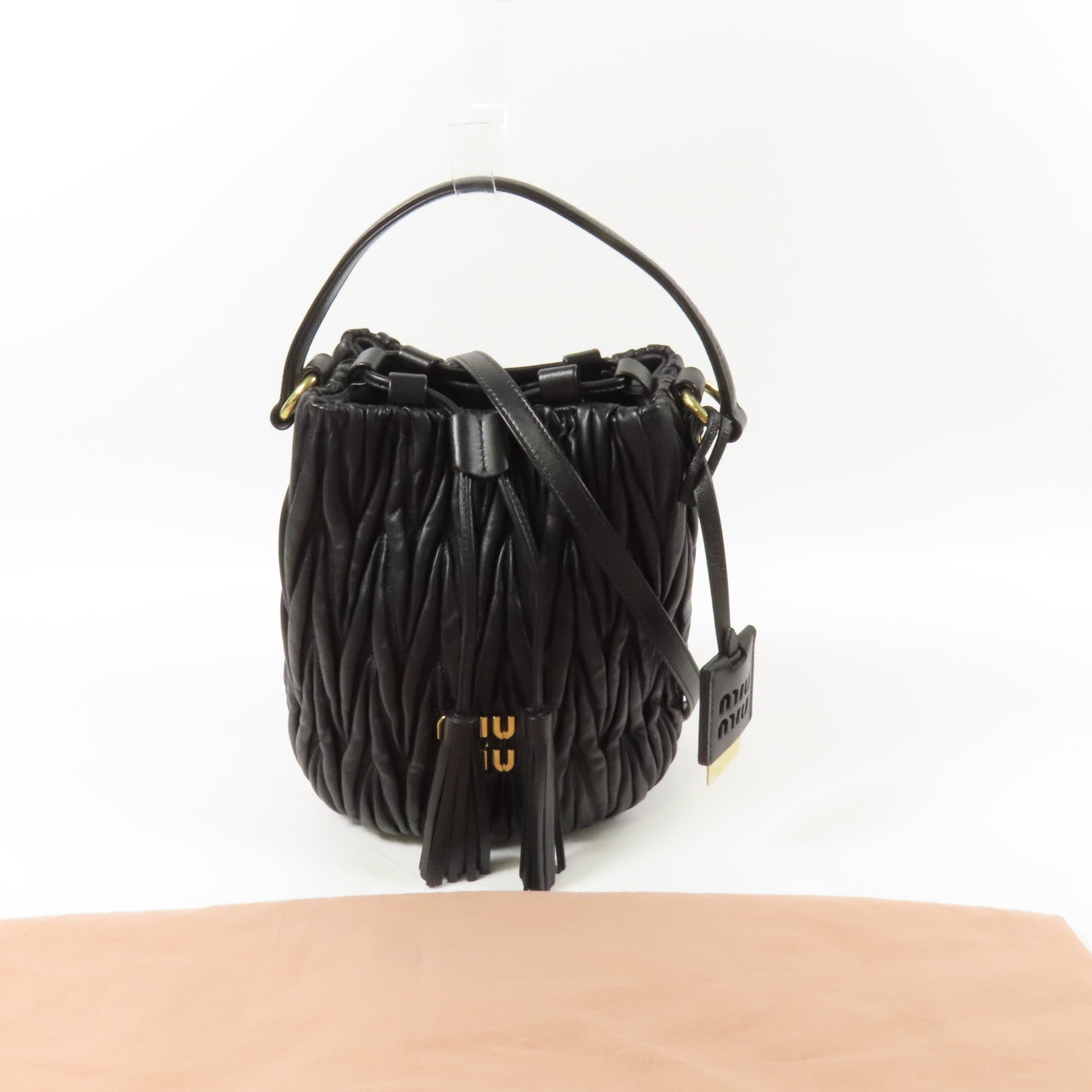 Miu Miu 羊皮皮革Bucket Bag金扣手挽肩背兩用袋
