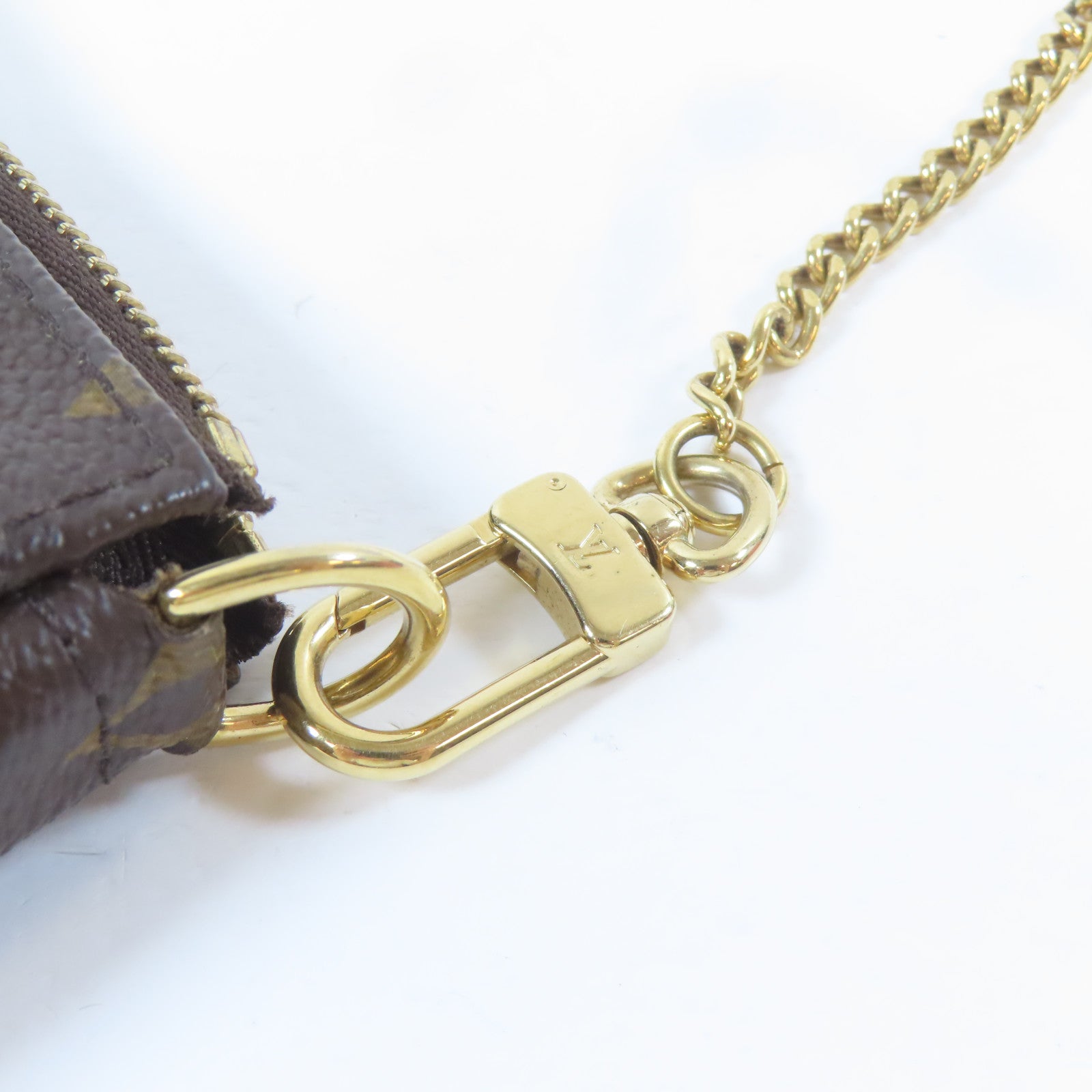 LOUIS VUITTON Monogram Mini Pochette Accessoires金扣鏈帶手拿包啡色