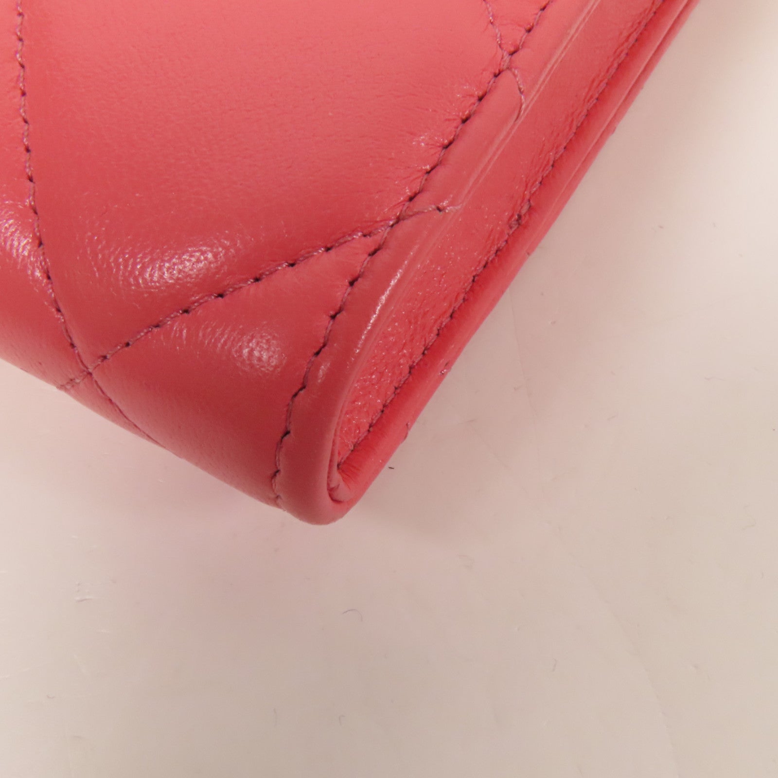 CHANEL 牛皮皮革Chain Shoulder金扣鏈帶肩背袋