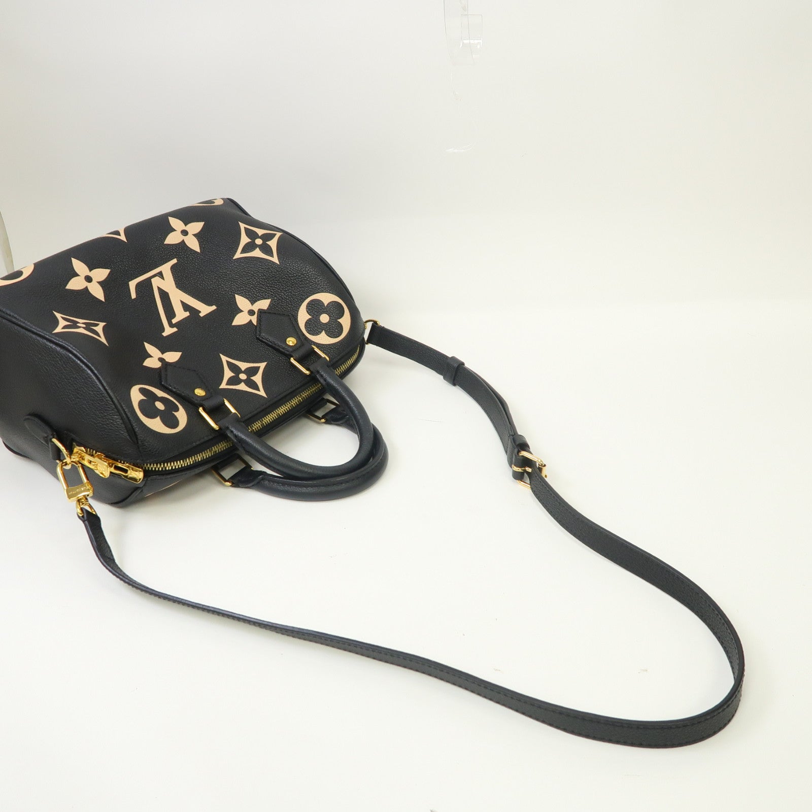 LOUIS VUITTON Monogram Empreinte Speedy Bandouliere 25金扣手挽肩背兩用袋黑色