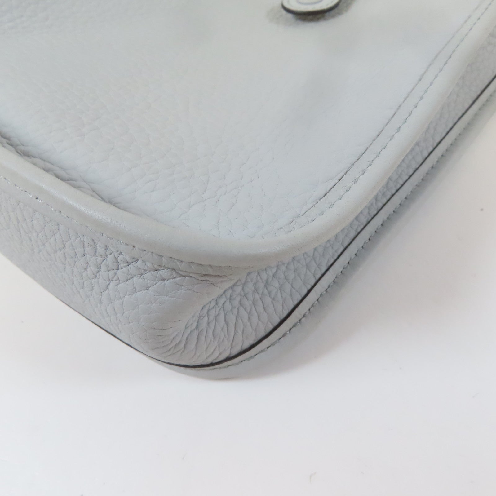 HERMES Clemence皮革Evelyne TPM金扣肩背袋Bleu Azur/藍色