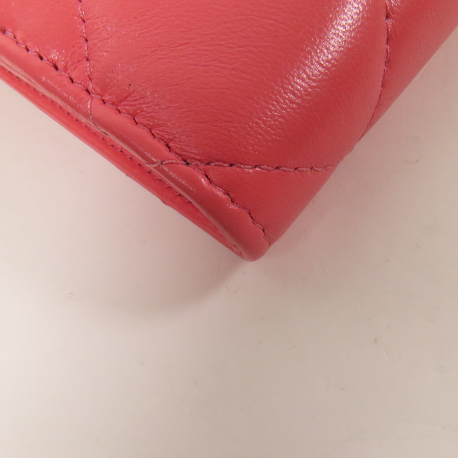 CHANEL 牛皮皮革Chain Shoulder金扣鏈帶肩背袋