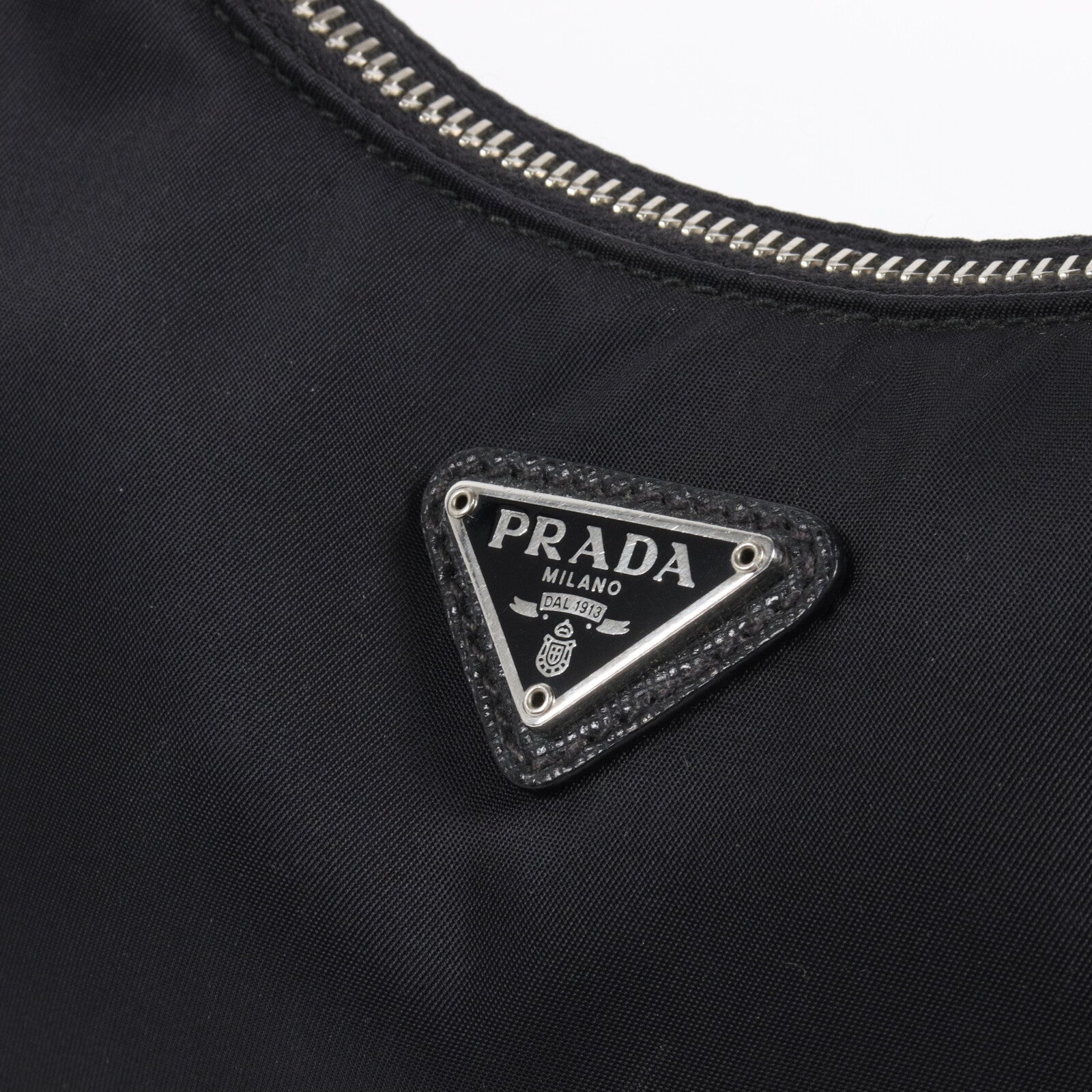 PRADA 尼龍Mini Hobo Re-Edition 2005手挽肩背兩用袋