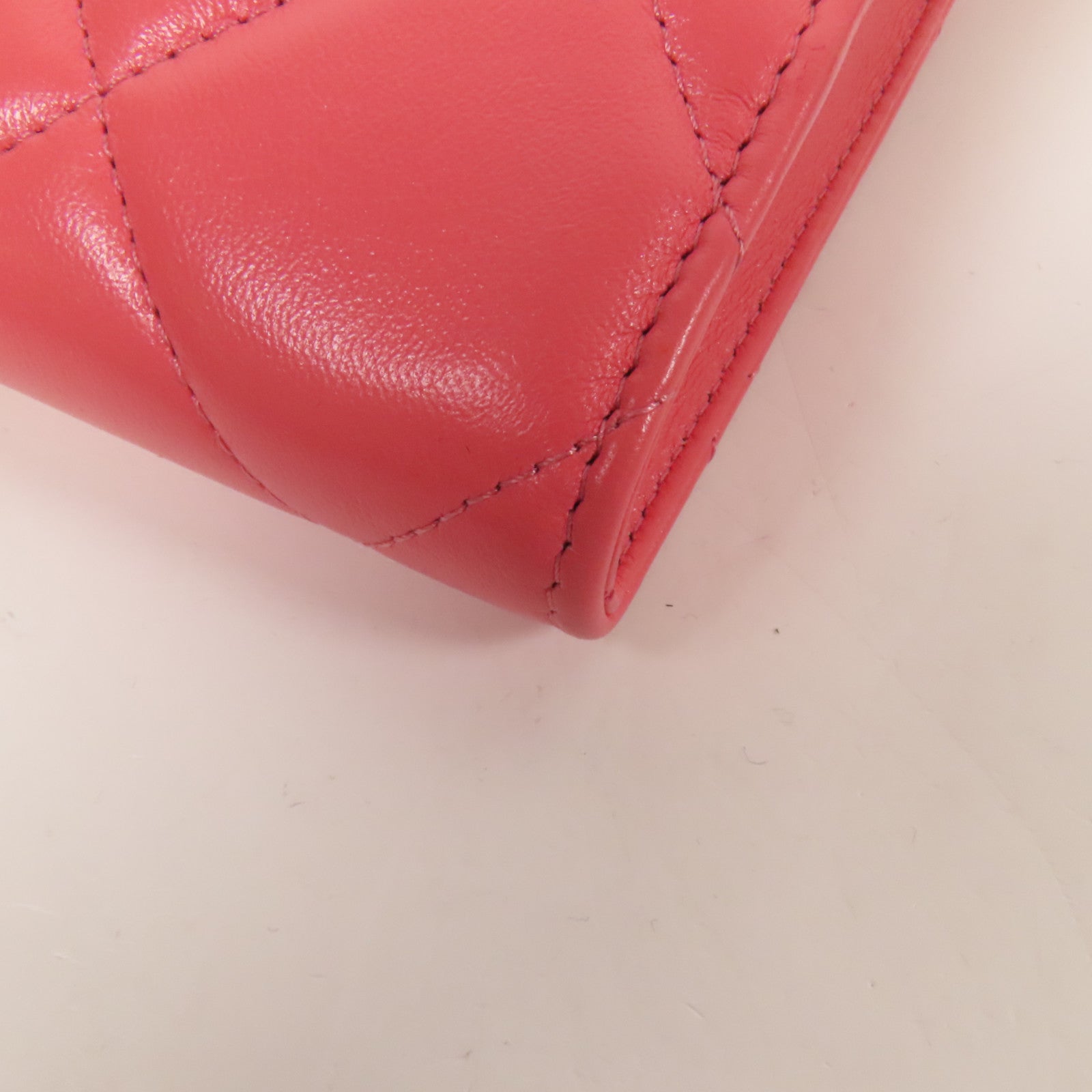 CHANEL 牛皮皮革Chain Shoulder金扣鏈帶肩背袋