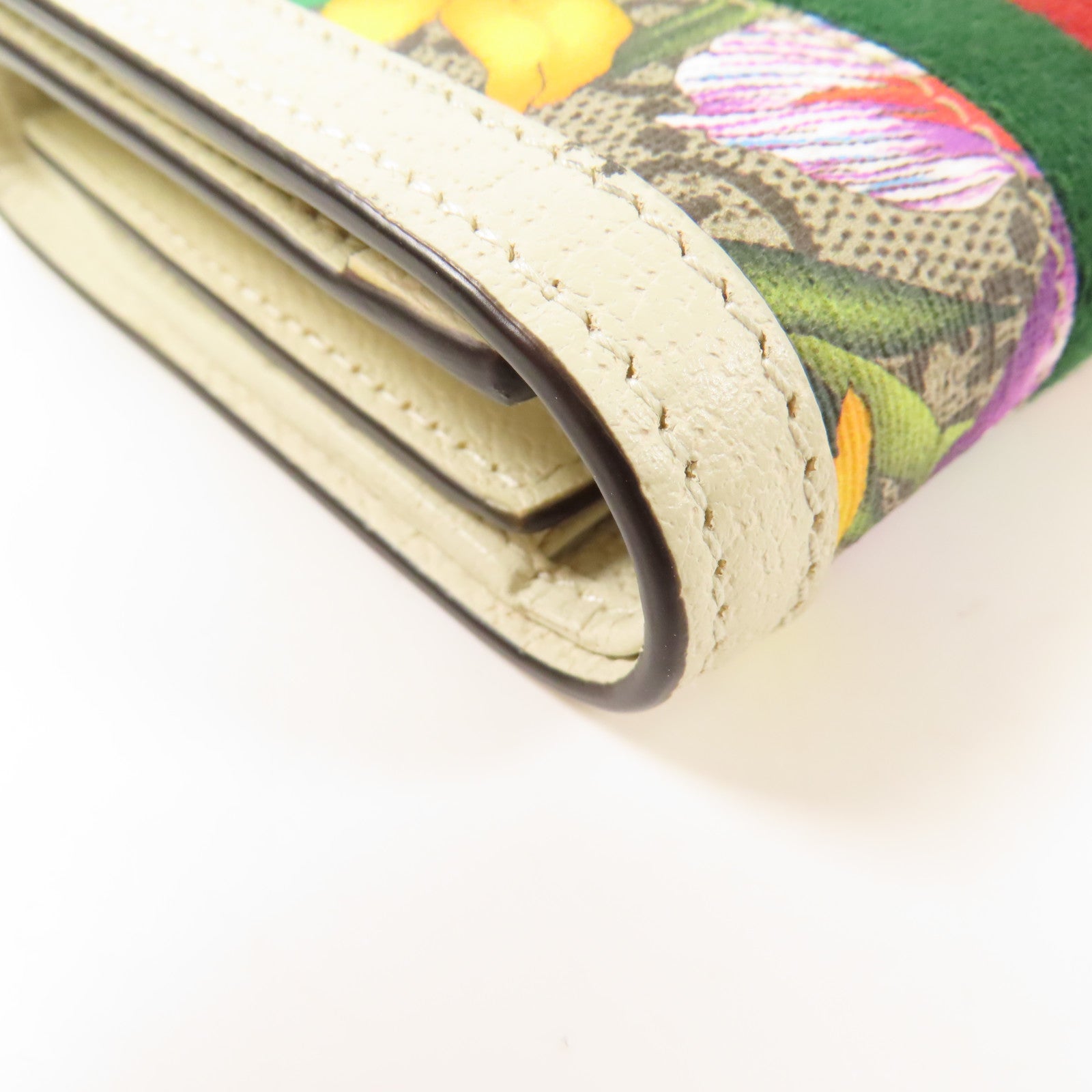 GUCCI GG GHW Wallet Bi-Fold Wallet PVC Coated Canvas 598662 White/Multicolor