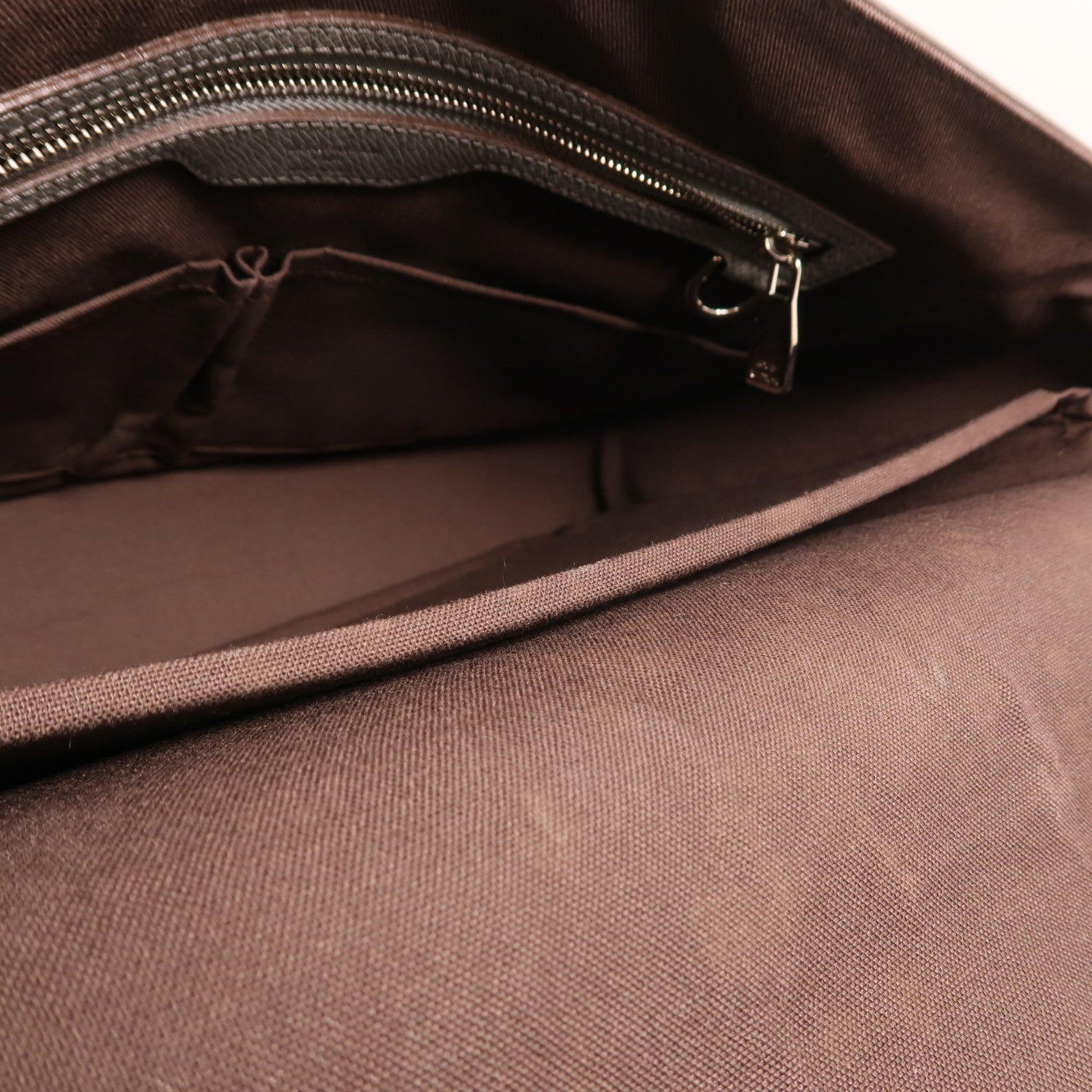 LOUIS VUITTON Taiga Roman GM銀扣肩背袋