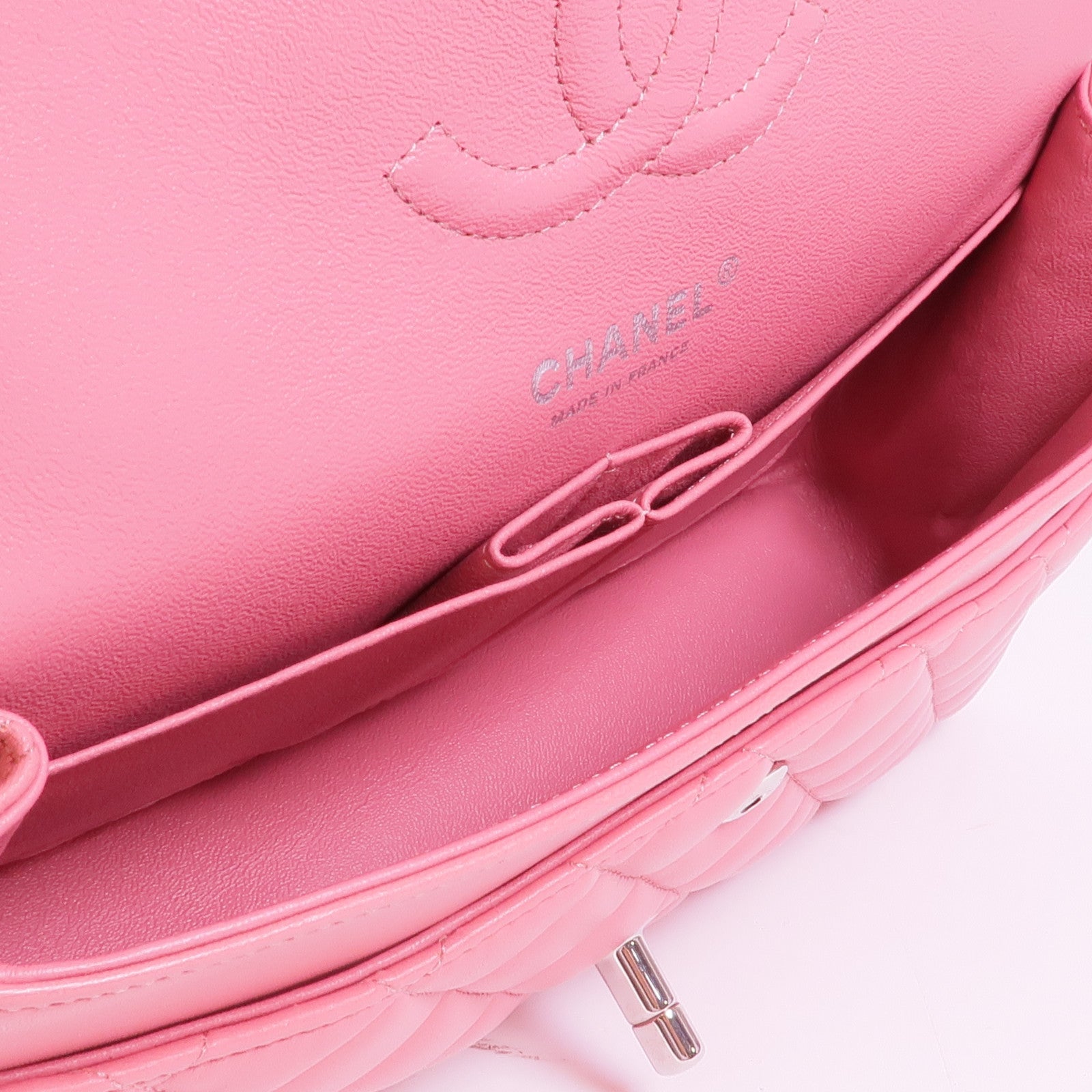 CHANEL 羊皮皮革Classic 25銀扣鏈帶肩背袋