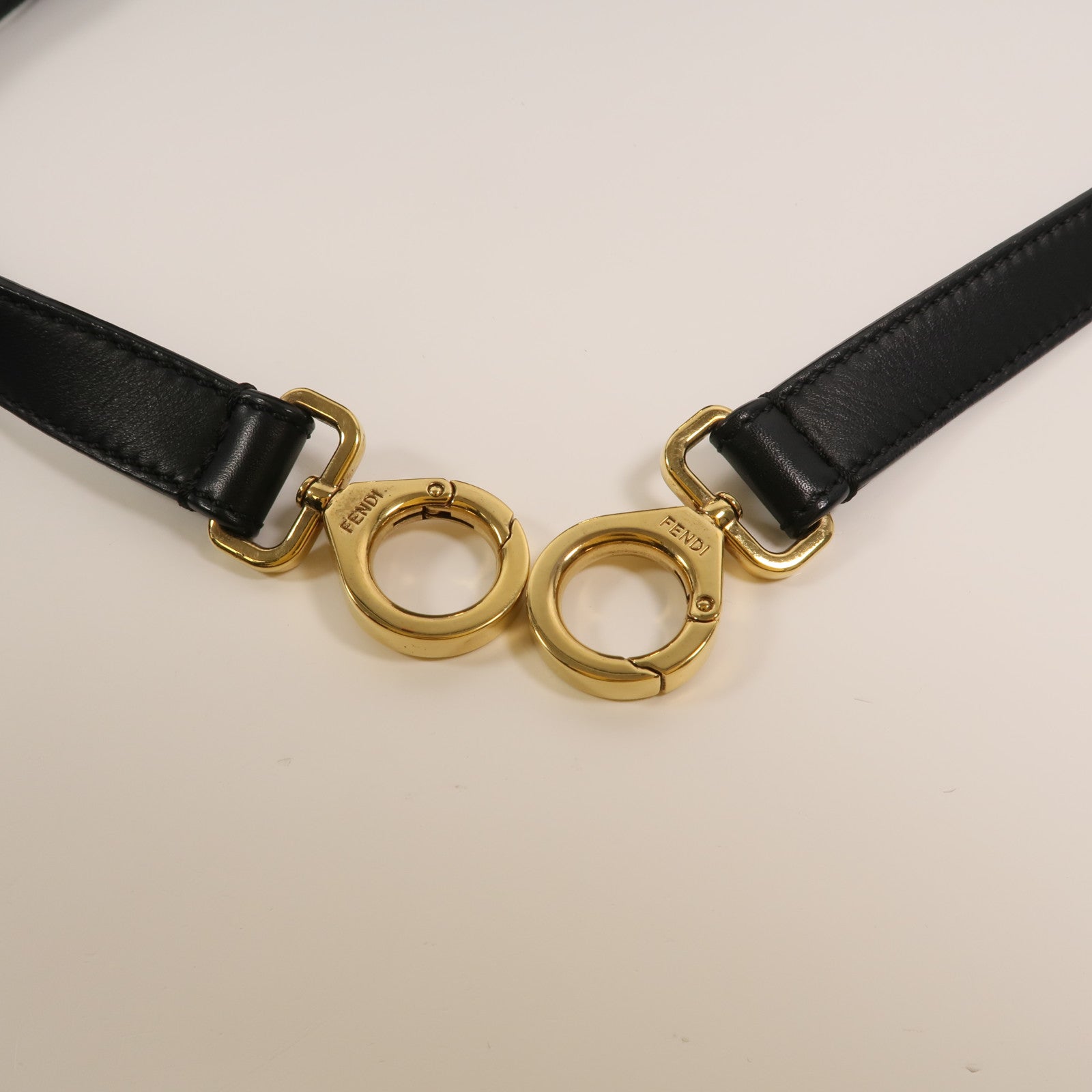 FENDI 牛皮皮革Peekaboo Small手挽肩背兩用袋