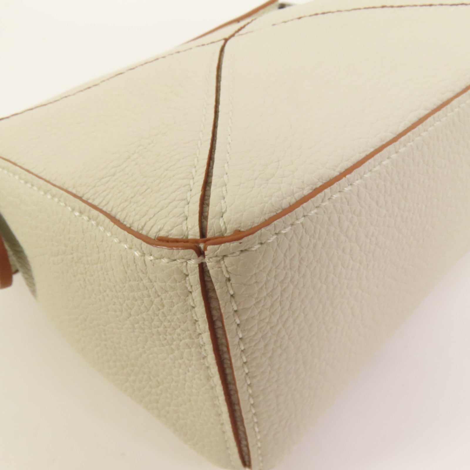 LOEWE 牛皮皮革Mini Puzzle手挽肩背兩用袋