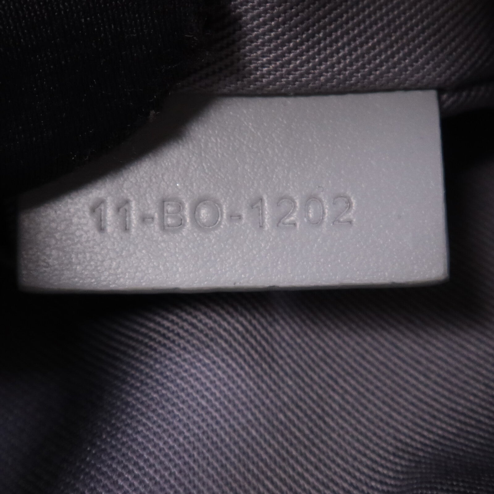 Dior 塗層帆布Lingot 22銀扣肩背袋