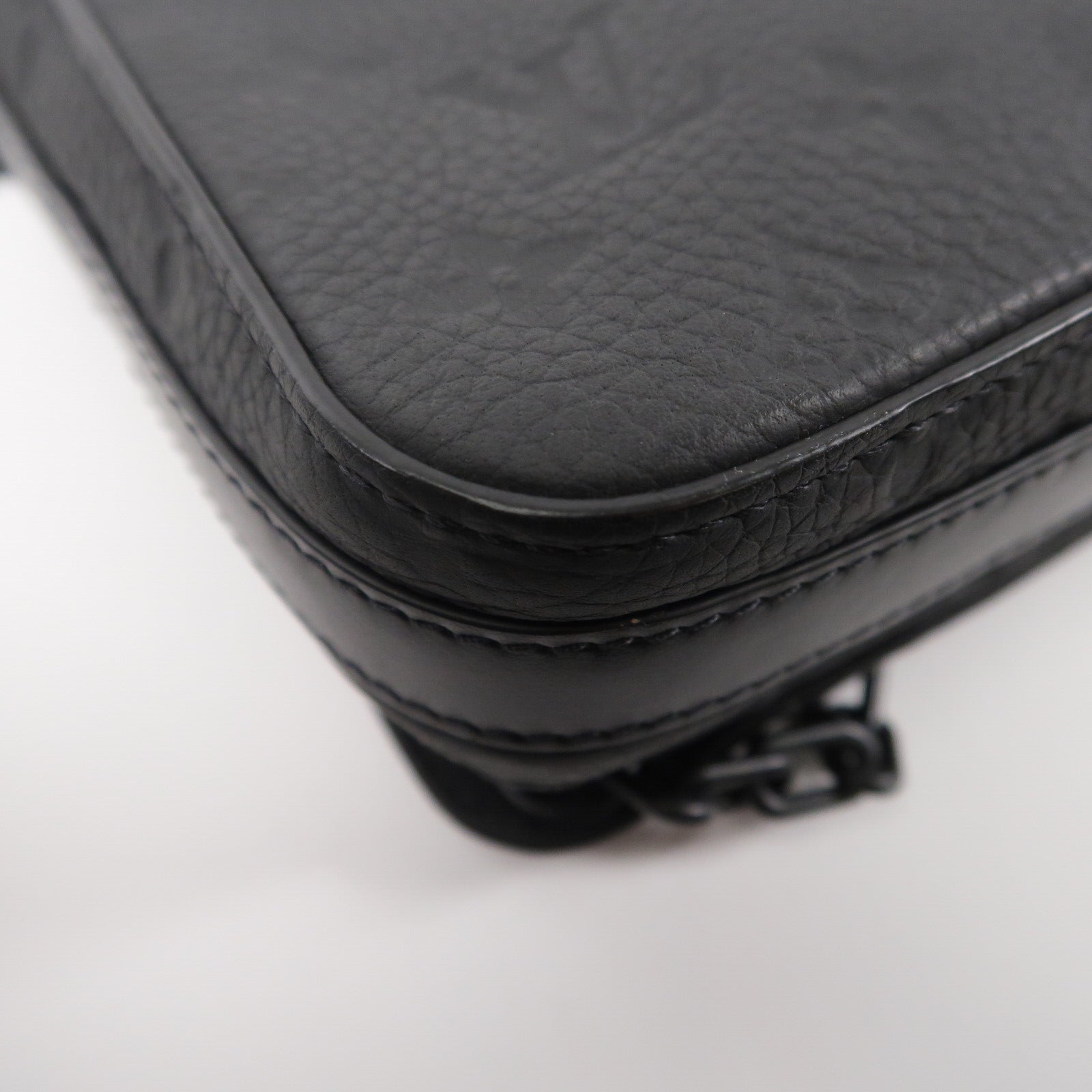 LOUIS VUITTON Monogram Taurillon Steamer Messenger肩背袋