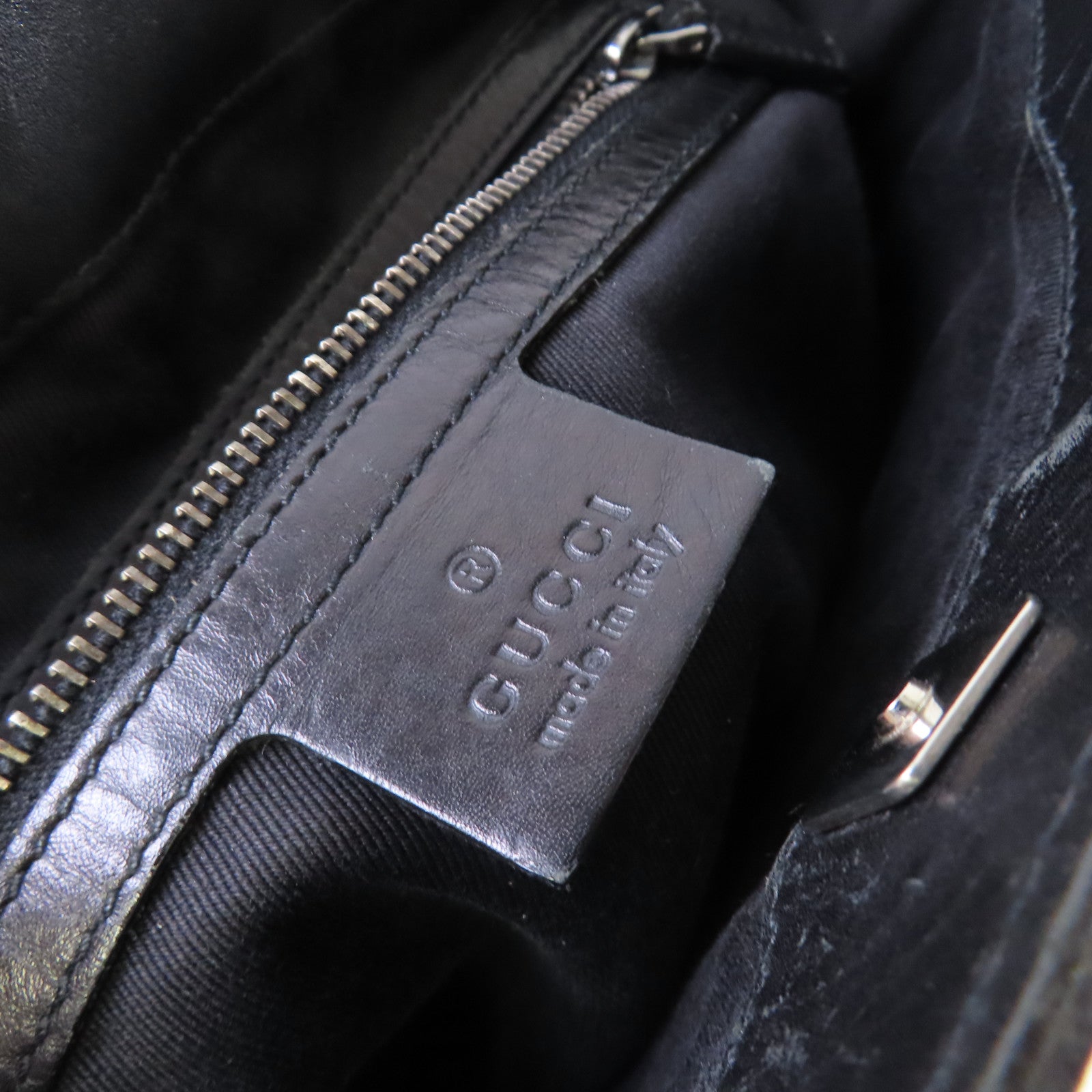 GUCCI 【激減優惠】GG帆布Shoulder Bag銀扣肩背袋黑色