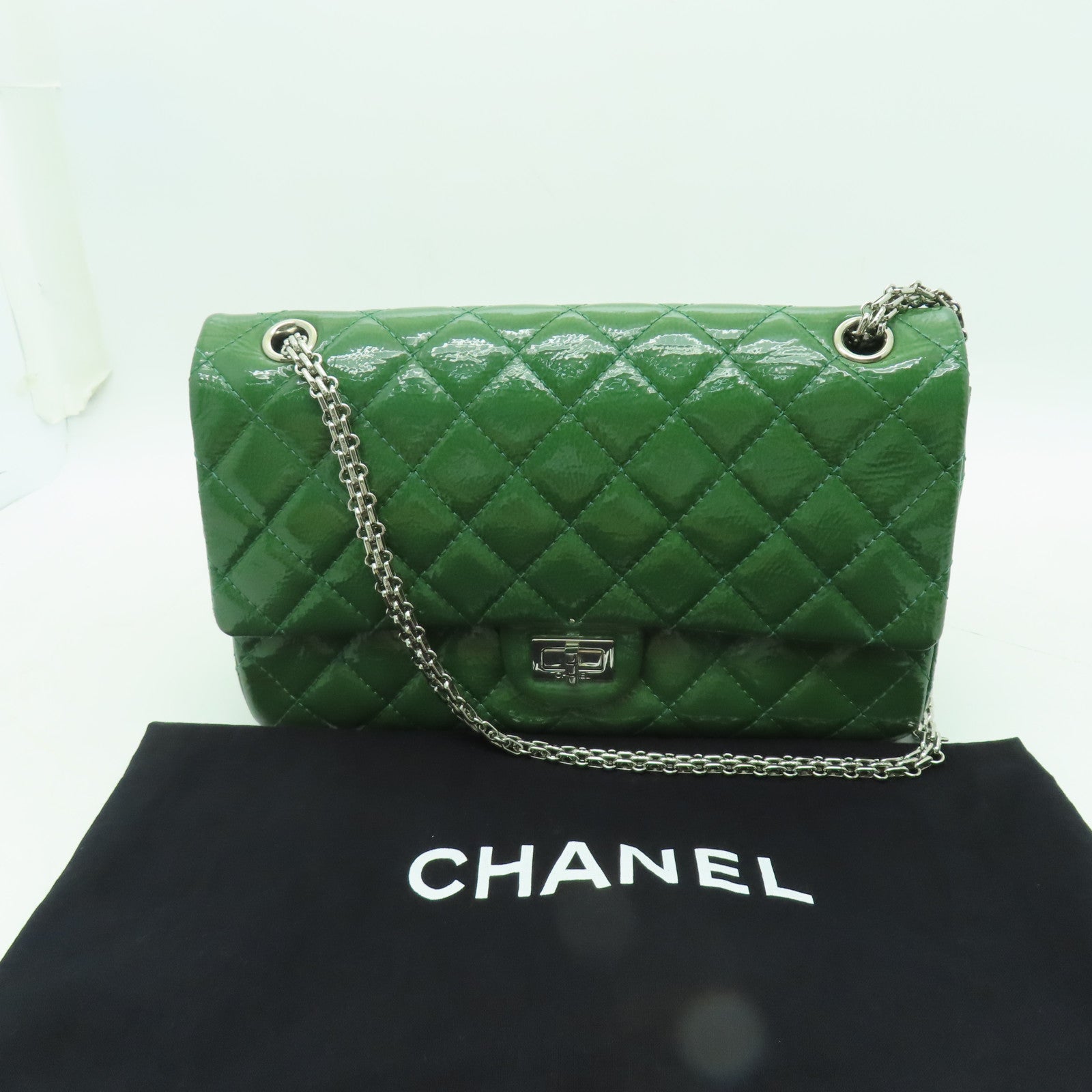 CHANEL **【激減優惠】菱格漆皮皮革2.55 Chain Shoulder銀扣鏈帶肩背袋綠色