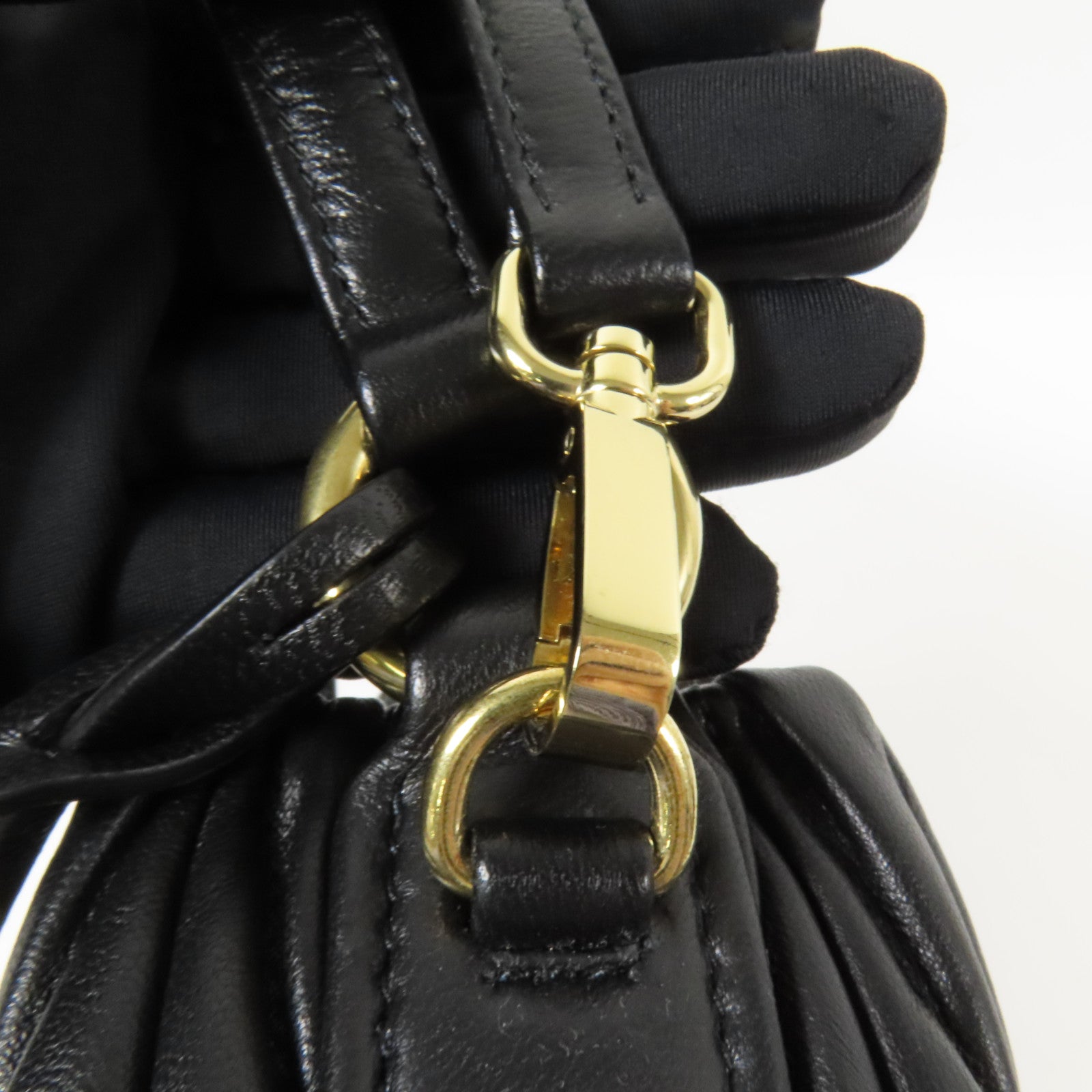 Miu Miu 羊皮皮革Bucket Bag金扣手挽肩背兩用袋