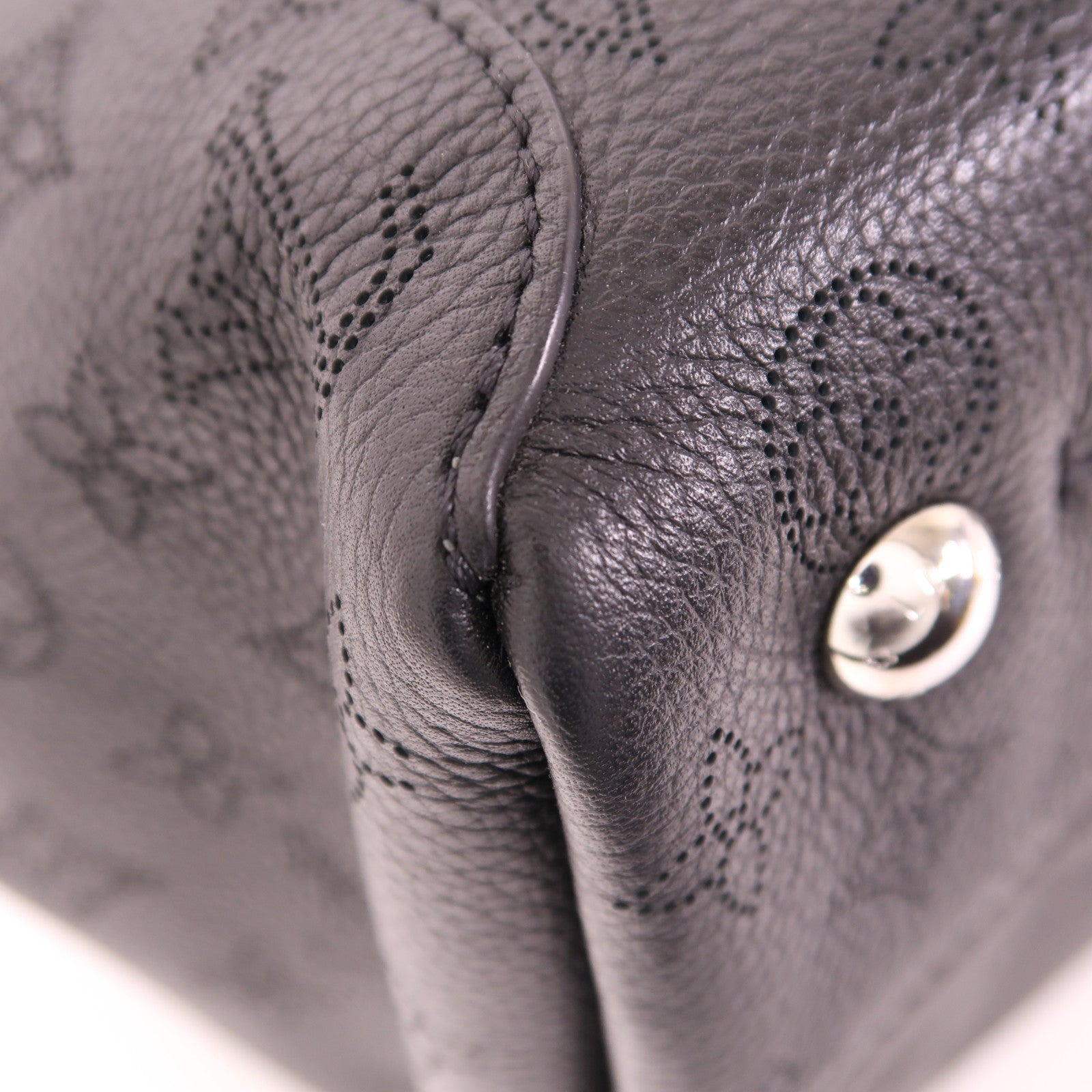 LOUIS VUITTON Monogram Mahina Hina MM銀扣肩背袋