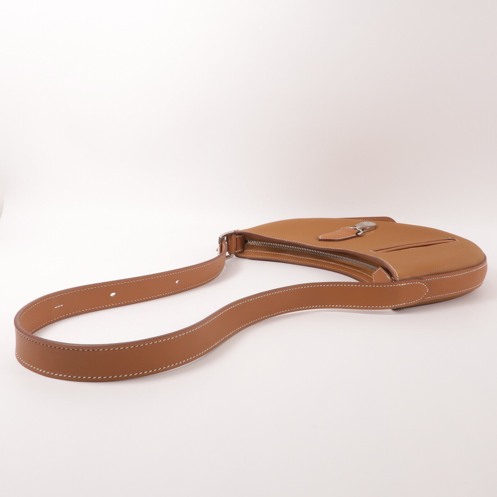 HERMES Togo皮革Arcon Slim肩背袋Gold