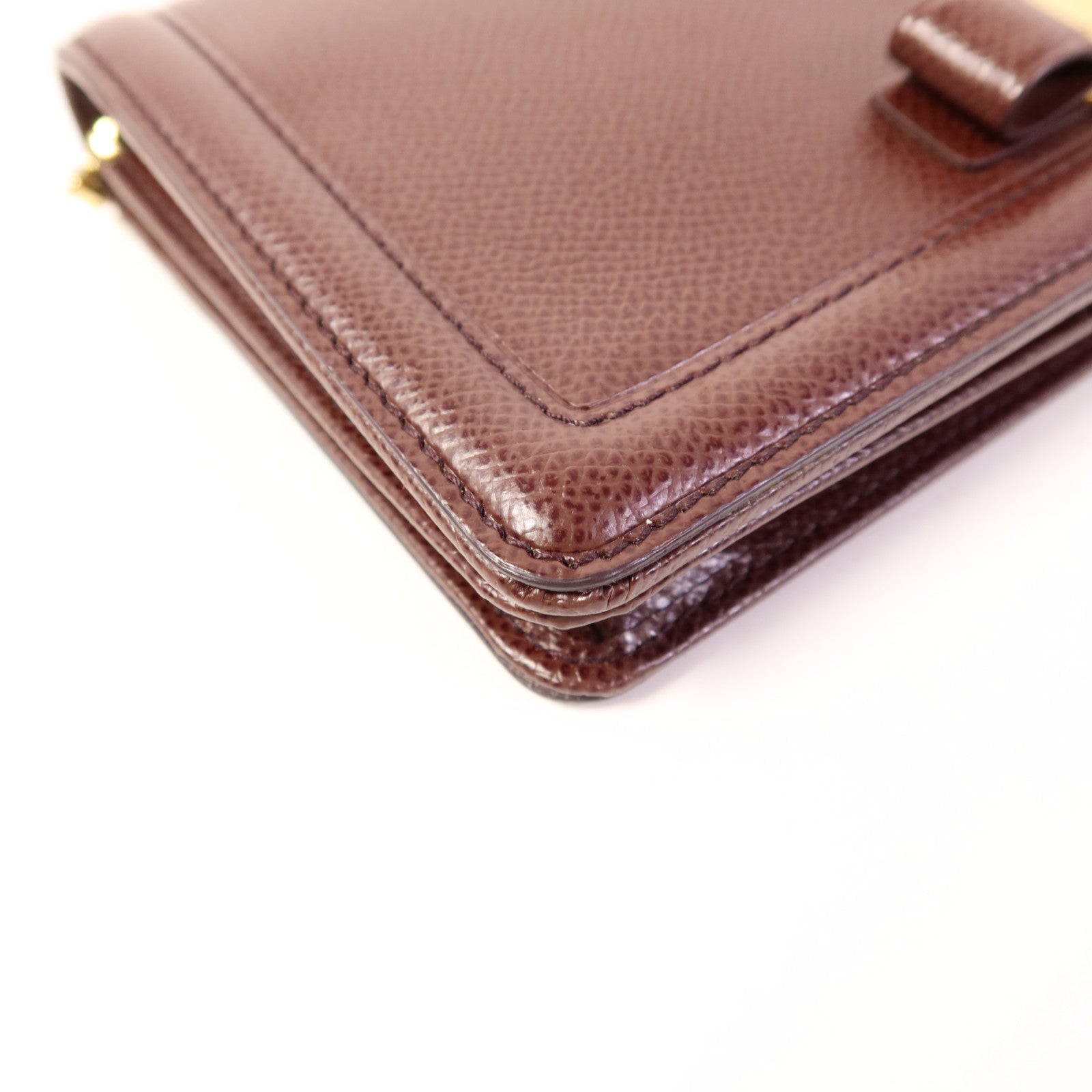 Salvatore Ferragamo 牛皮皮革Vara Wallet On Chain金扣鏈帶肩背袋