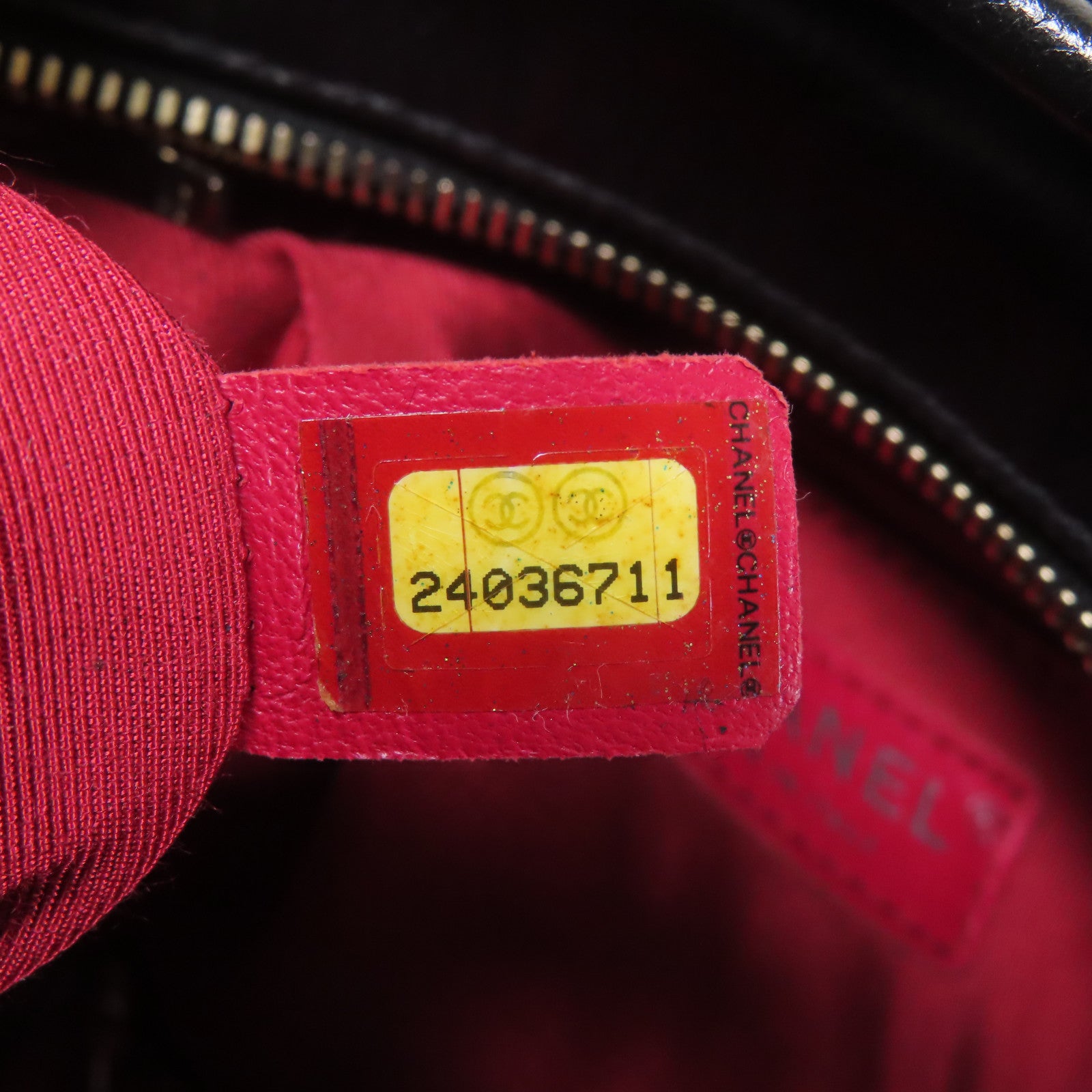 CHANEL 牛皮皮革Gabrielle鏈帶肩背袋