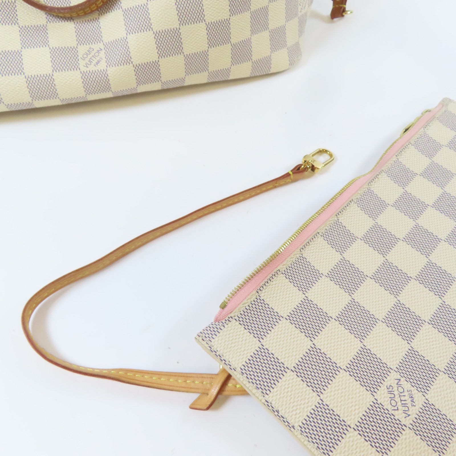 LOUIS VUITTON Damier Azur Neverfull MM金扣手挽袋白色