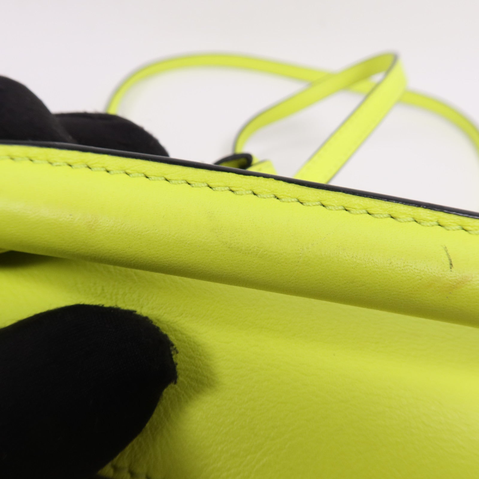 LOEWE 牛皮皮革Mini Puzzle銀扣手挽肩背兩用袋