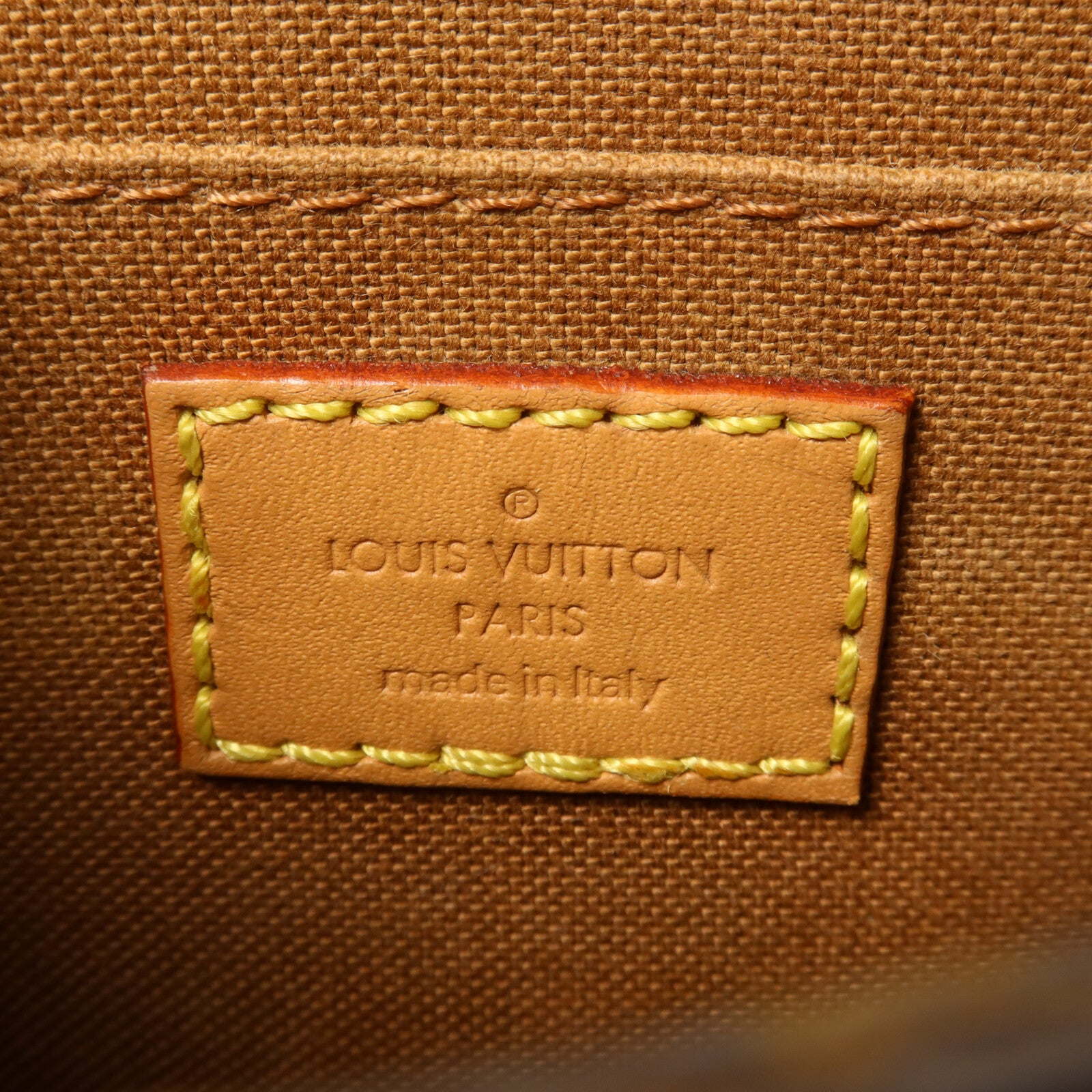 LOUIS VUITTON Monogram Petit Sac Plat手挽肩背兩用袋