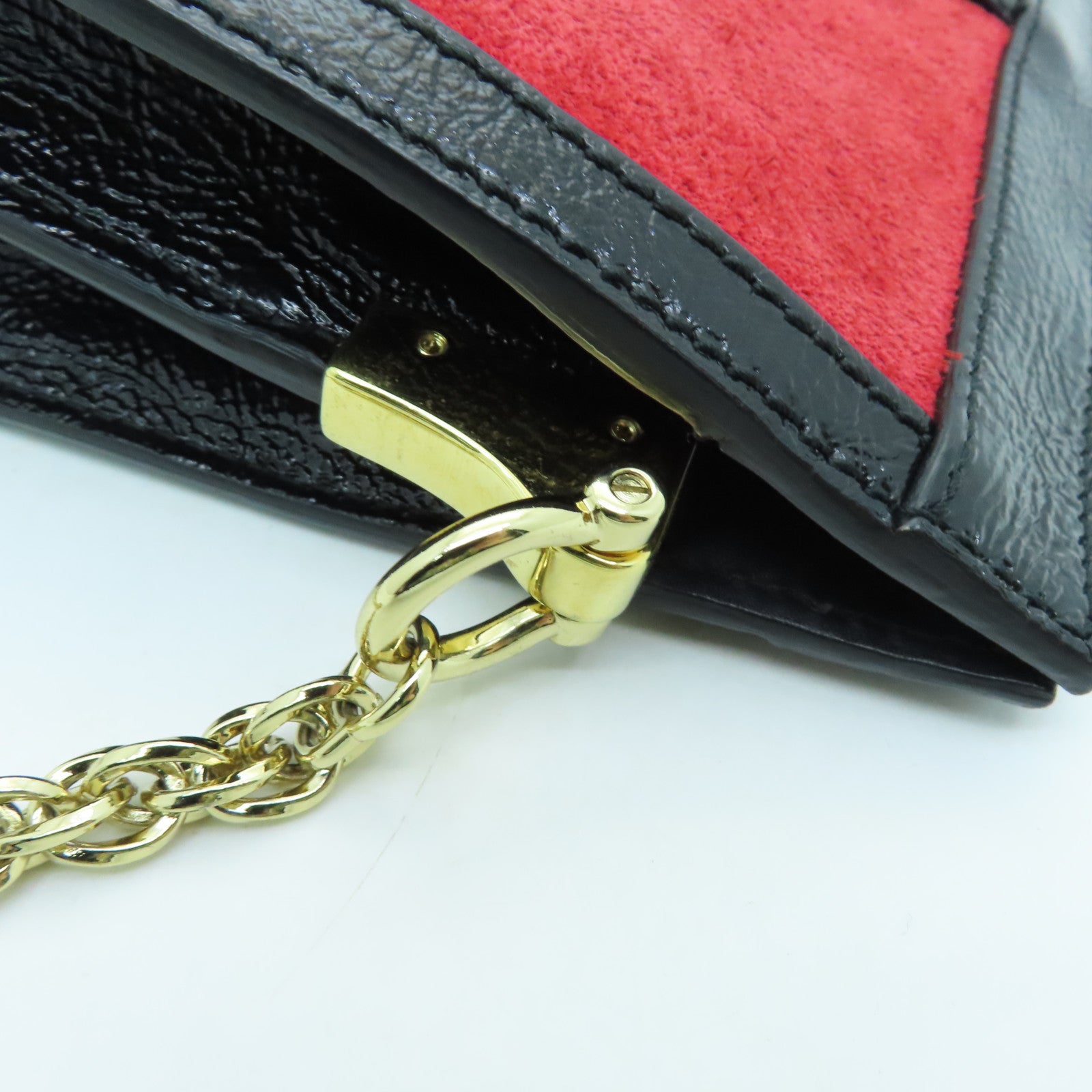 GUCCI Velvet/Craftskin Leather Ophidia Gold Buckle Chain Shoulder Bag Red/Black