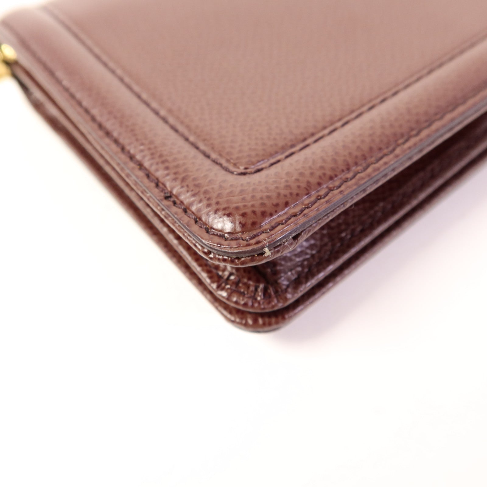 Salvatore Ferragamo 牛皮皮革Vara Wallet On Chain金扣鏈帶肩背袋