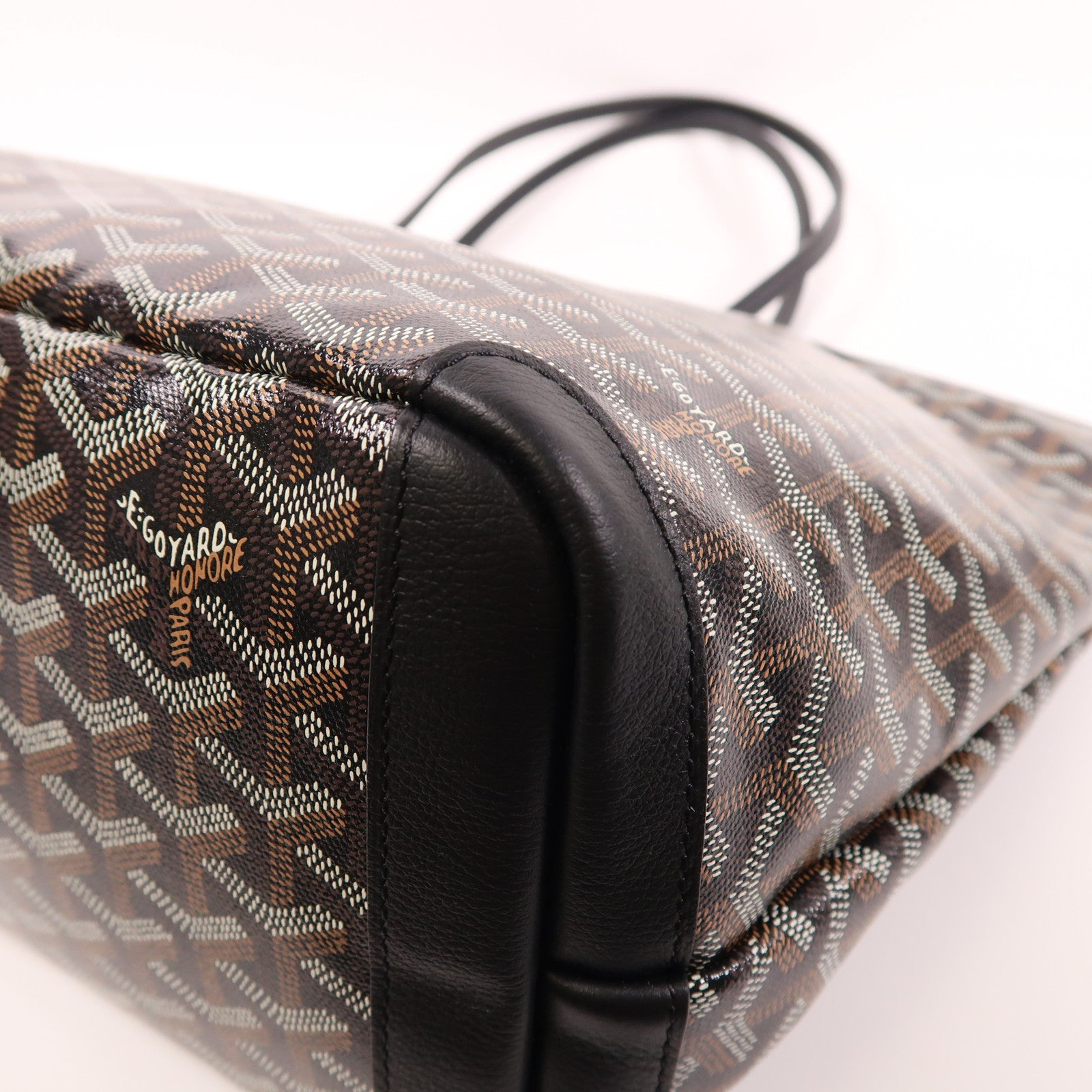 GOYARD 塗層帆布Artois MM銀扣肩背袋
