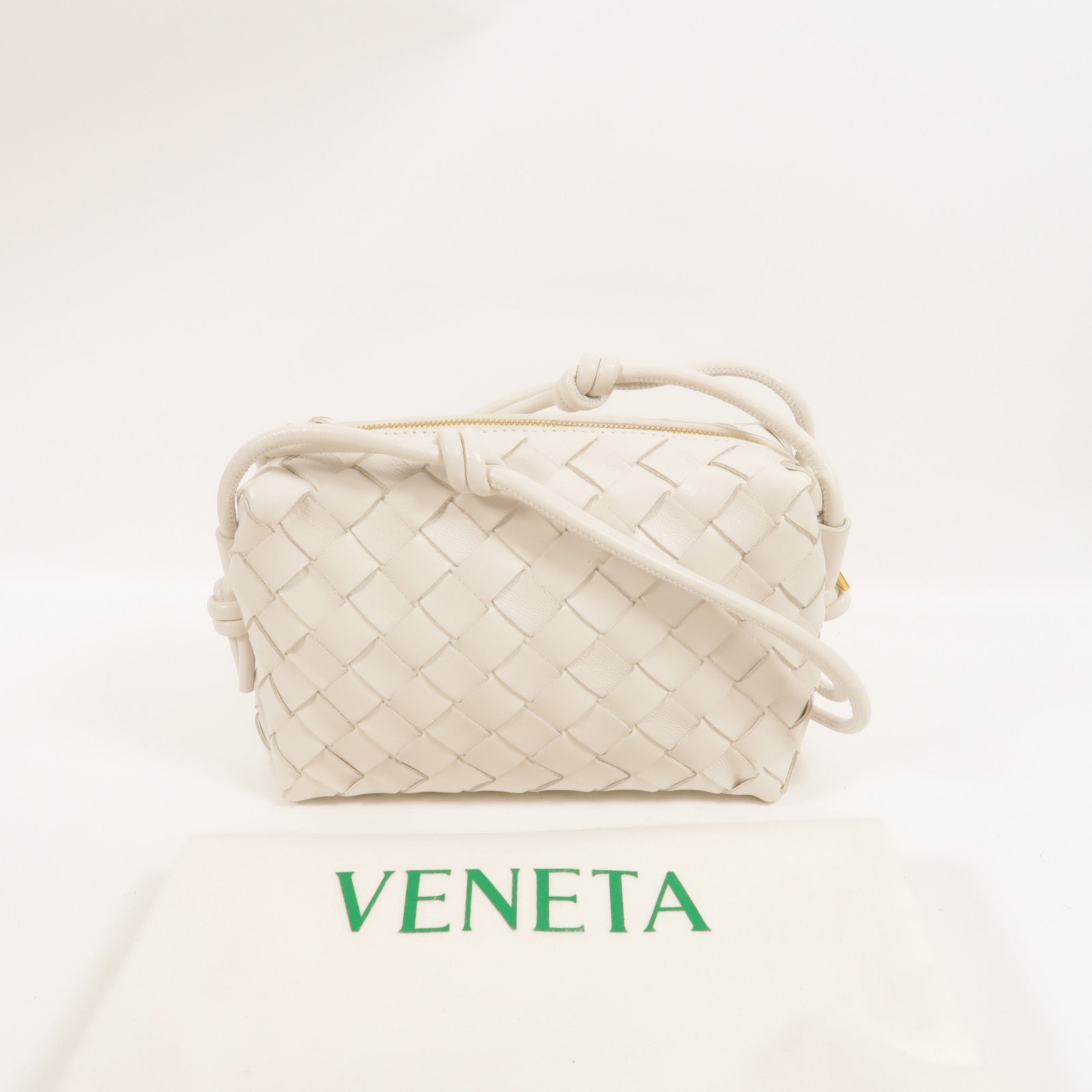 BOTTEGA VENETA 羊皮皮革Mini Loop肩背袋