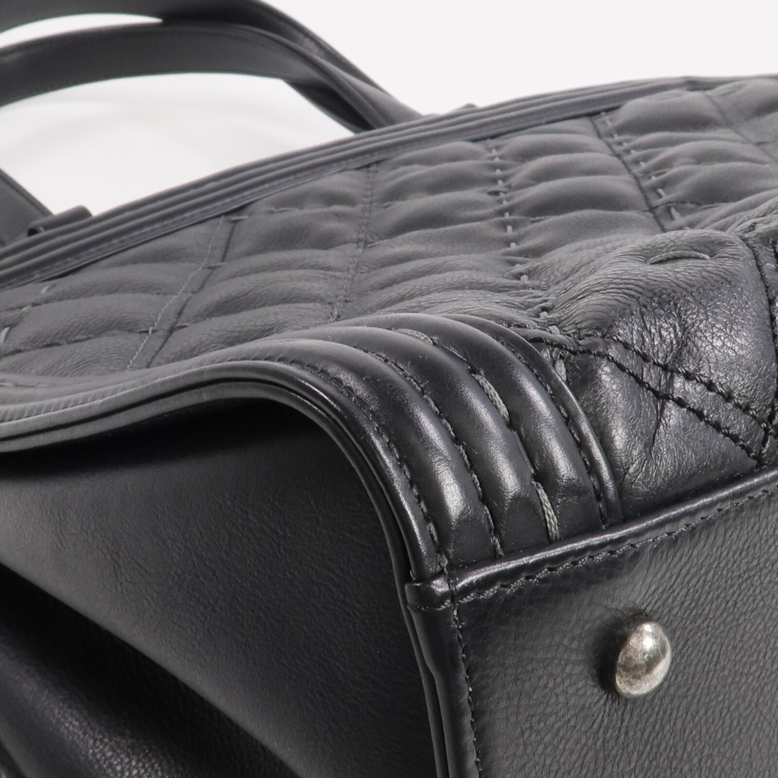 CHANEL 牛皮皮革Boy Tote金扣手挽袋