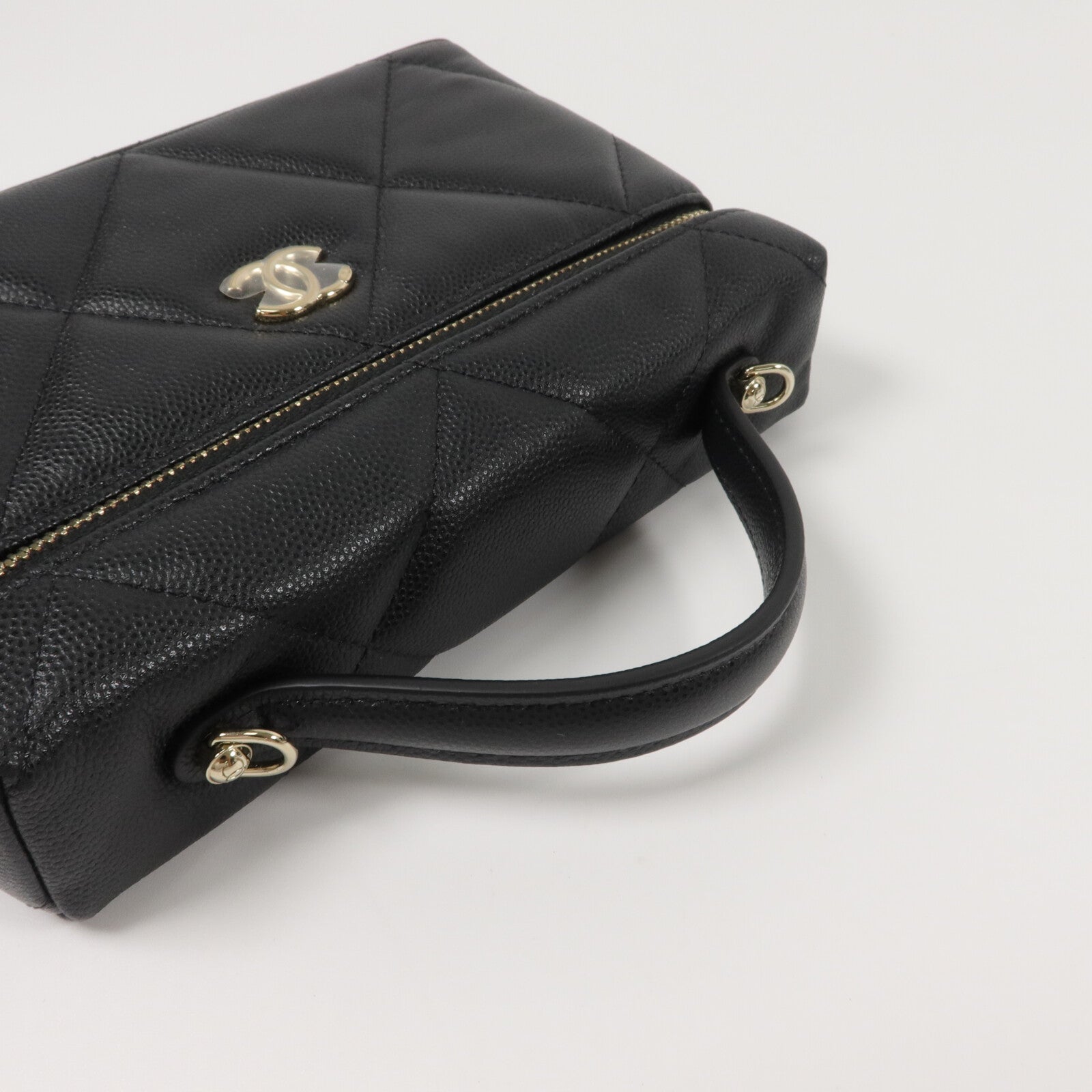 CHANEL 牛皮皮革Vanity Case鏈帶手挽肩背兩用袋