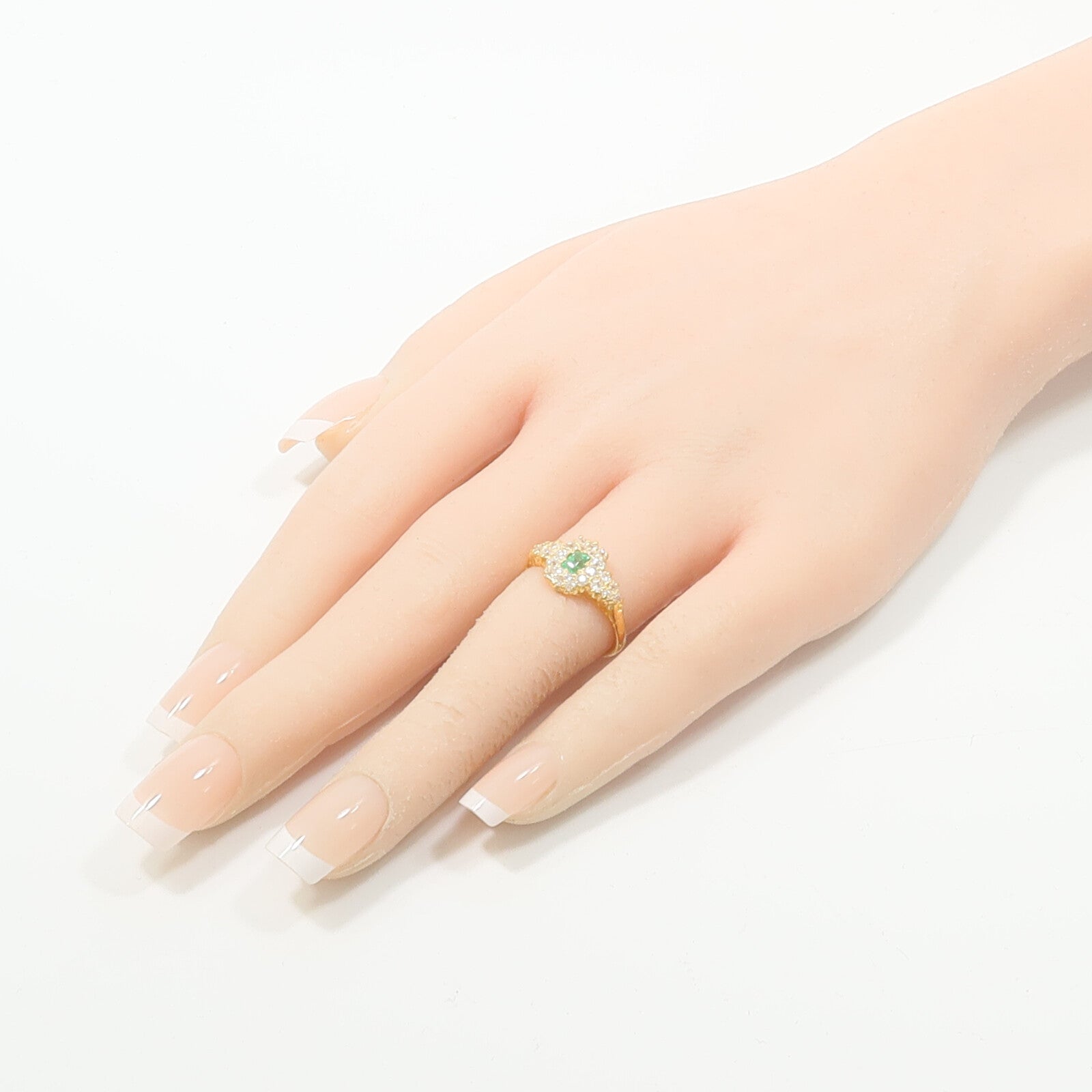 JEWELRY 18K黃金Emerald Diamond Ring綠寶石/鑽石戒指