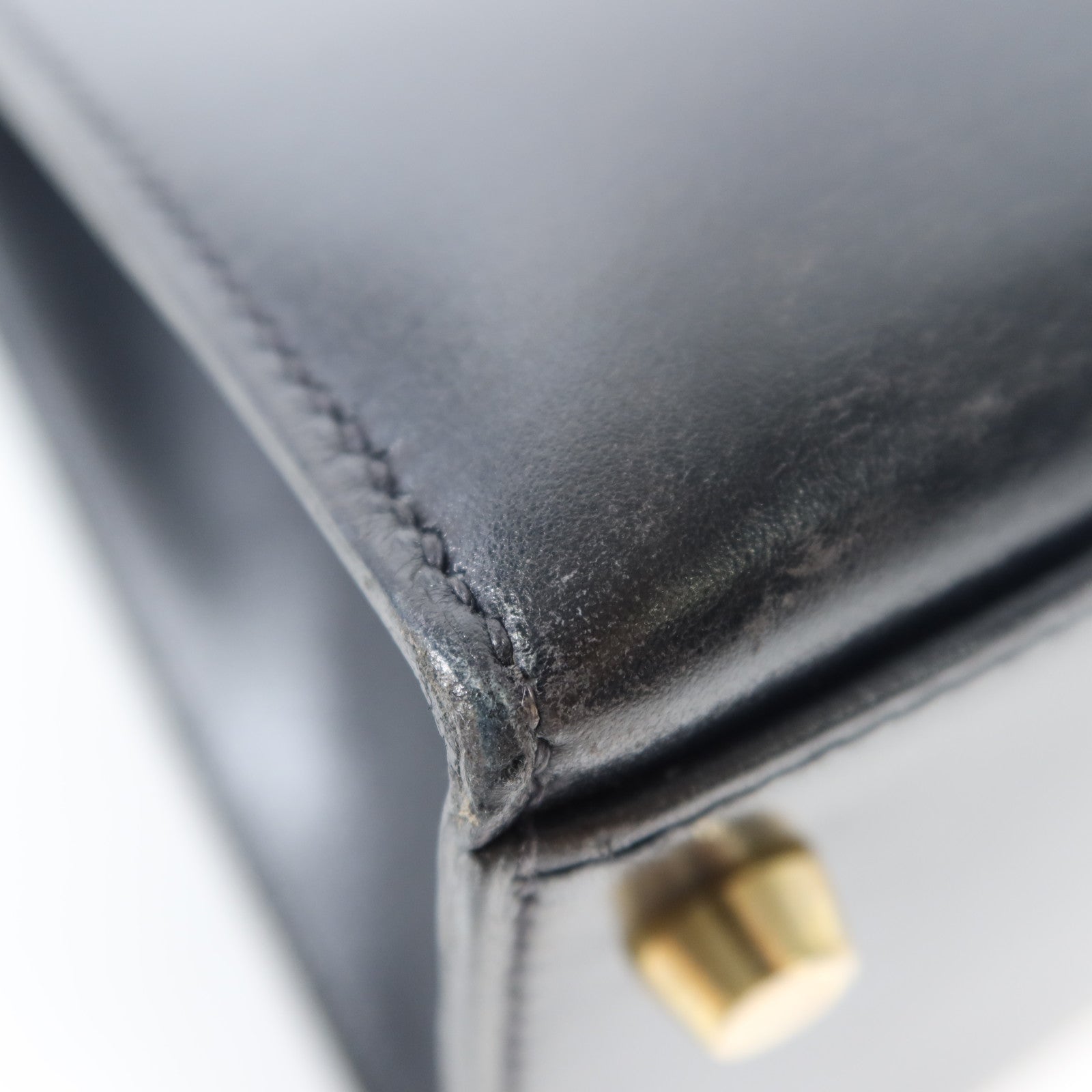 HERMES Box Calf皮革Kelly 32金扣手挽袋Noir
