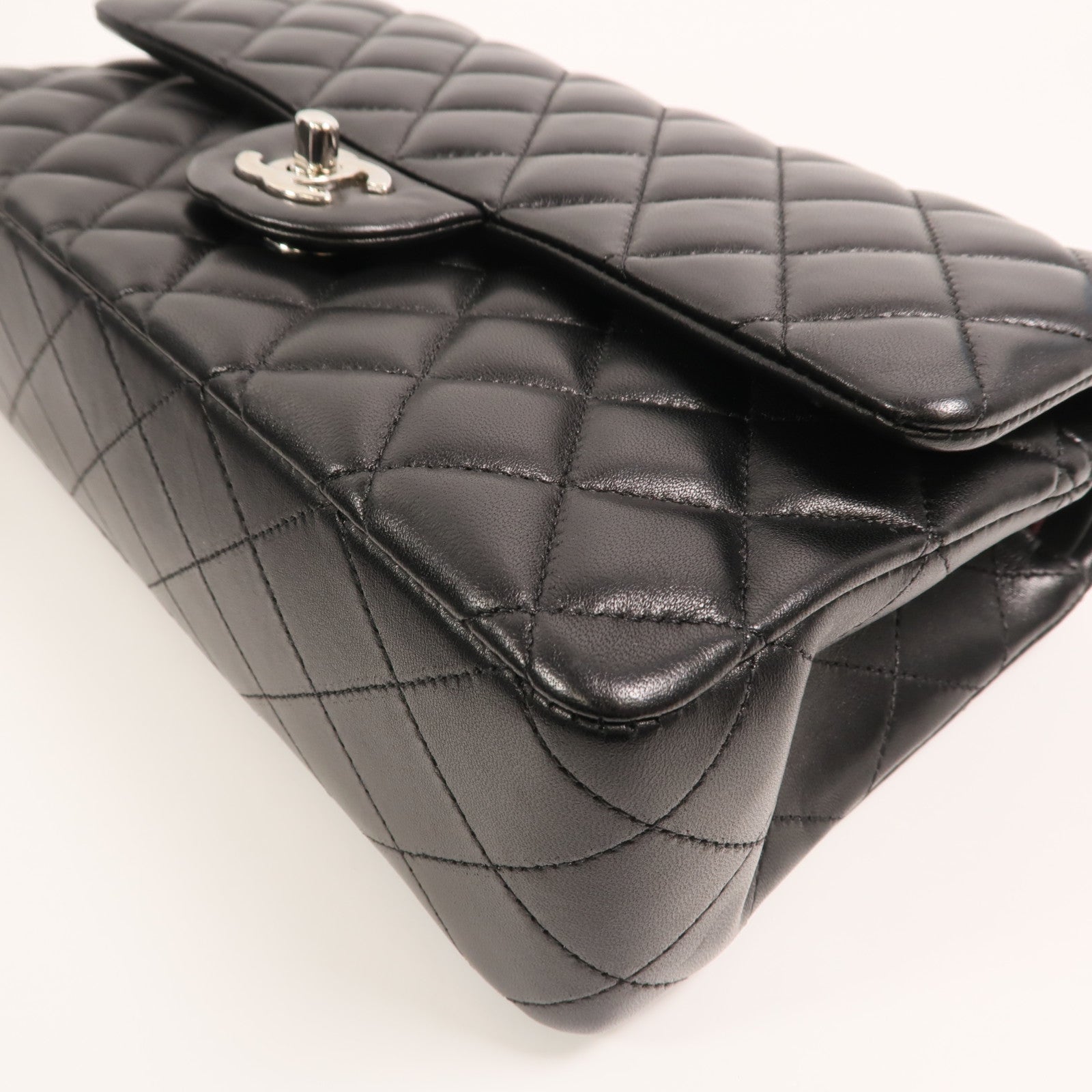 CHANEL 羊皮皮革Classic 25銀扣鏈帶肩背袋