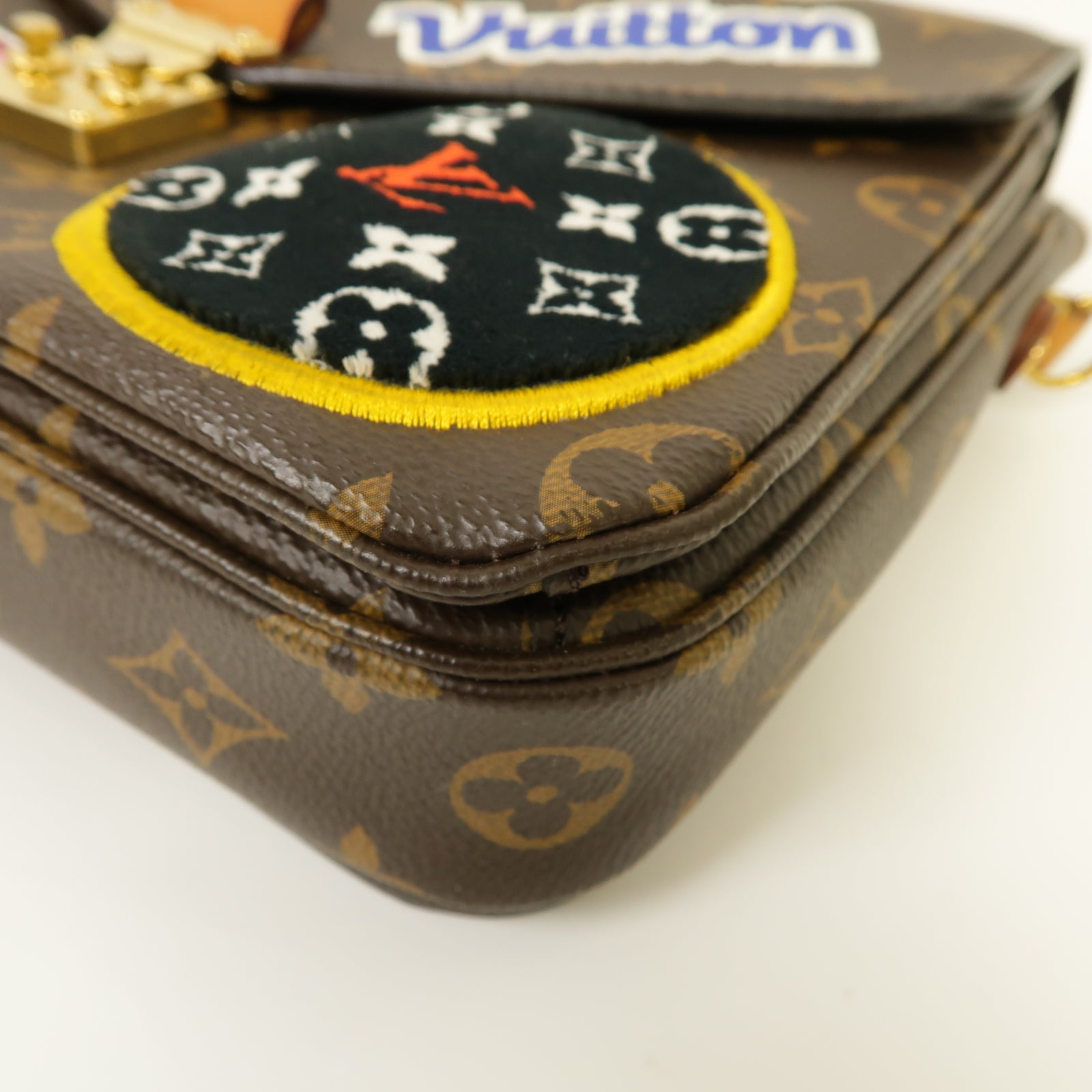 LOUIS VUITTON Monogram Pochette Metis金扣手挽肩背兩用袋棕色