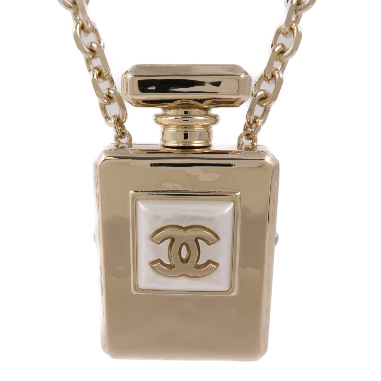 CHANEL CC Necklace Metal Gold