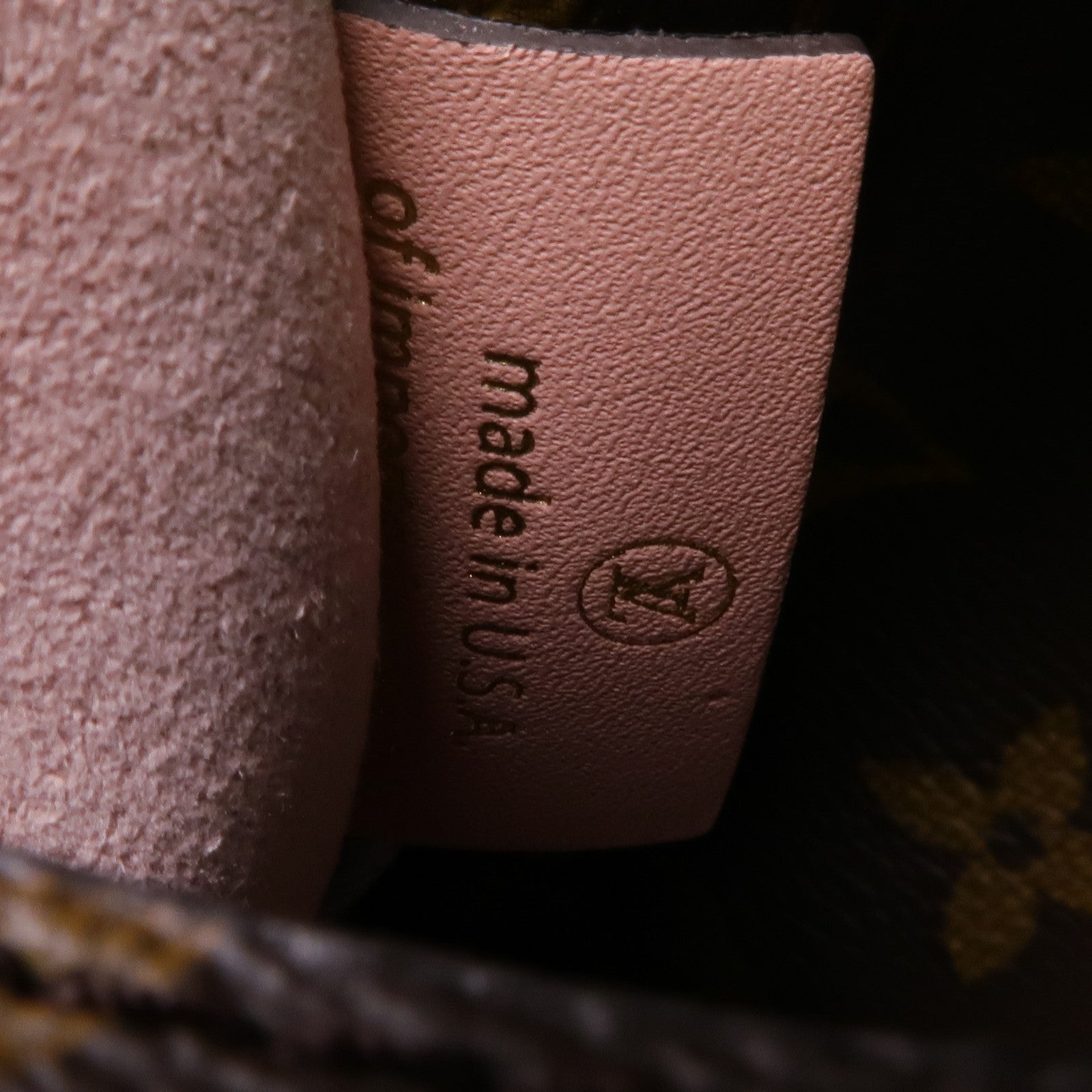 LOUIS VUITTON Monogram Neo Noe MM金扣肩背袋