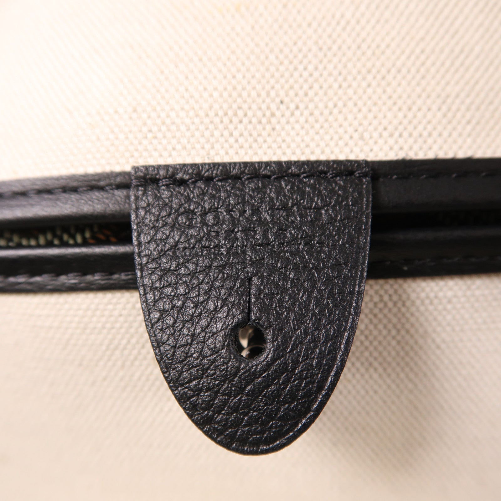 GOYARD 塗層帆布Artois MM銀扣肩背袋