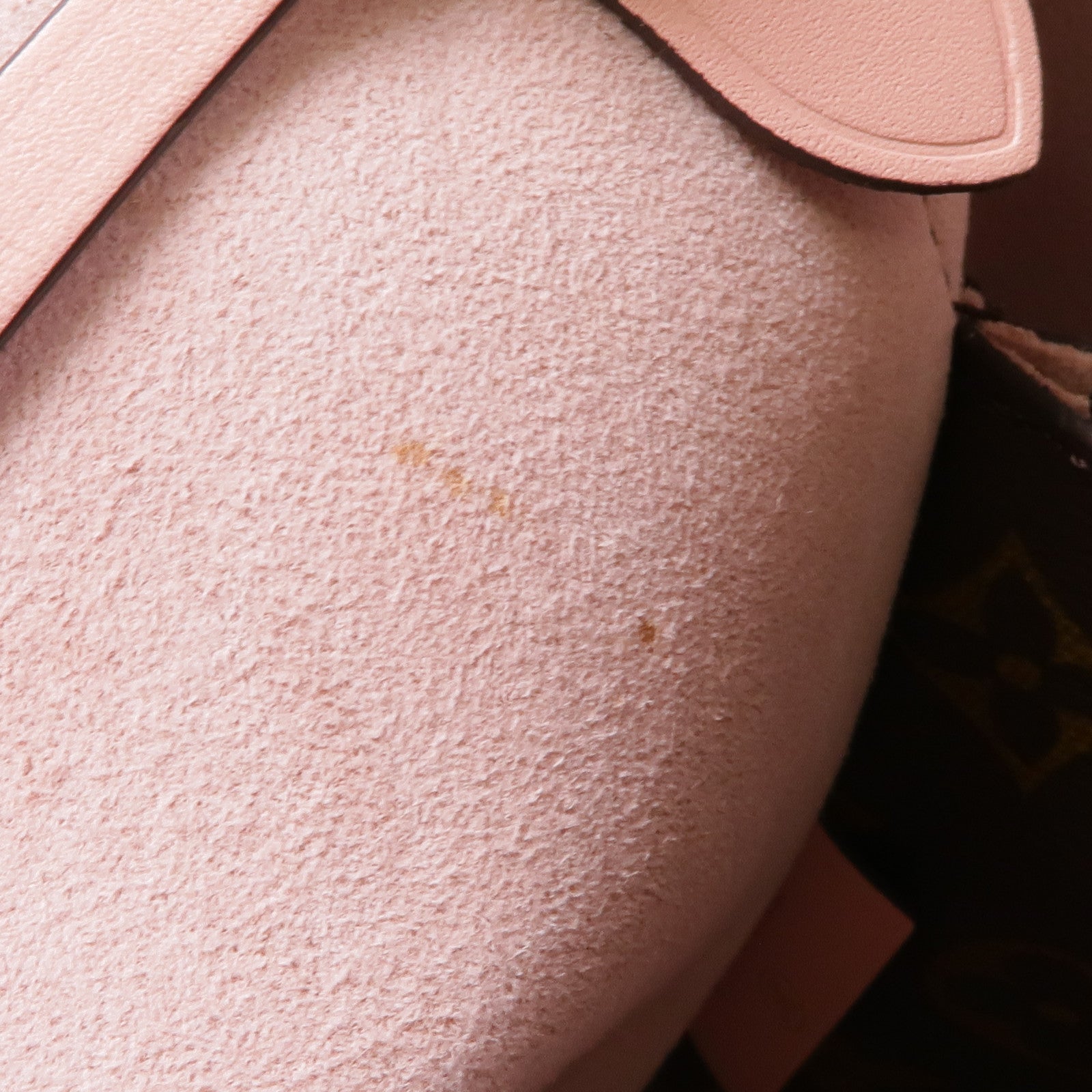 LOUIS VUITTON Monogram Neo Noe MM金扣肩背袋